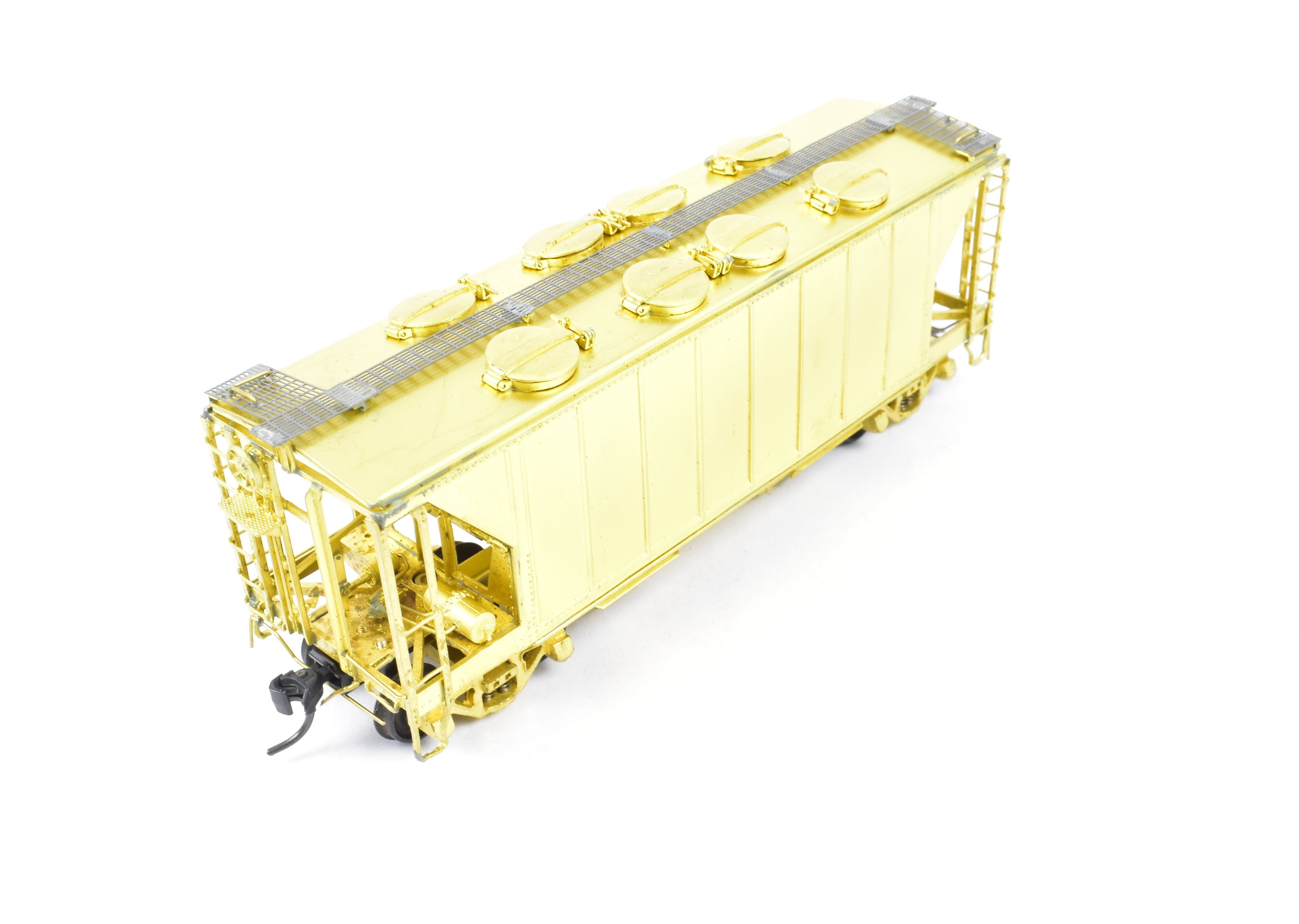 Rebuilt HO Brass 34' Covered Hopper with Round Hatches by Pecos River