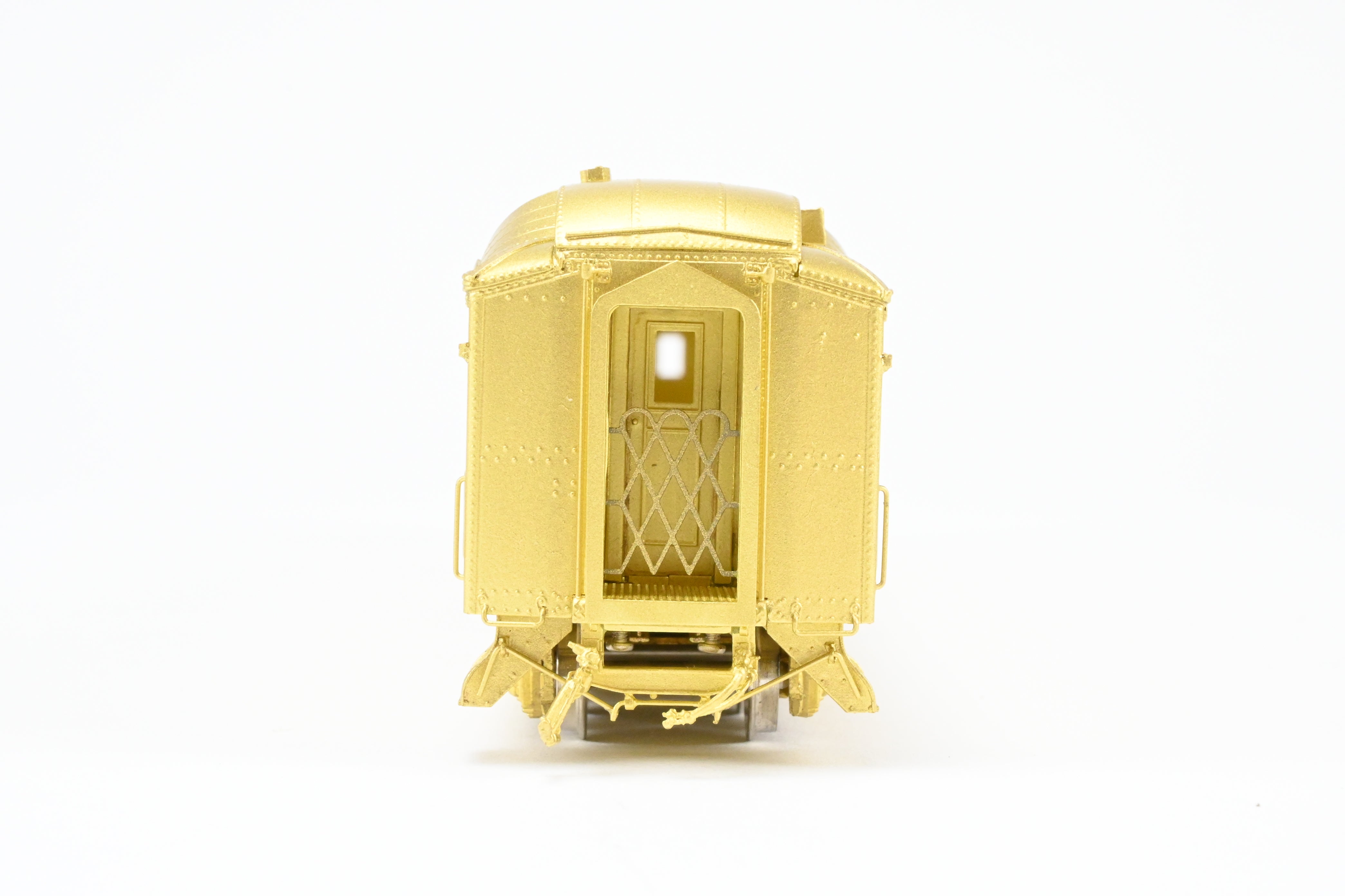 HO Brass Oriental Limited 16-Section Heavyweight Tourist Sleeper with Mechanical A/C