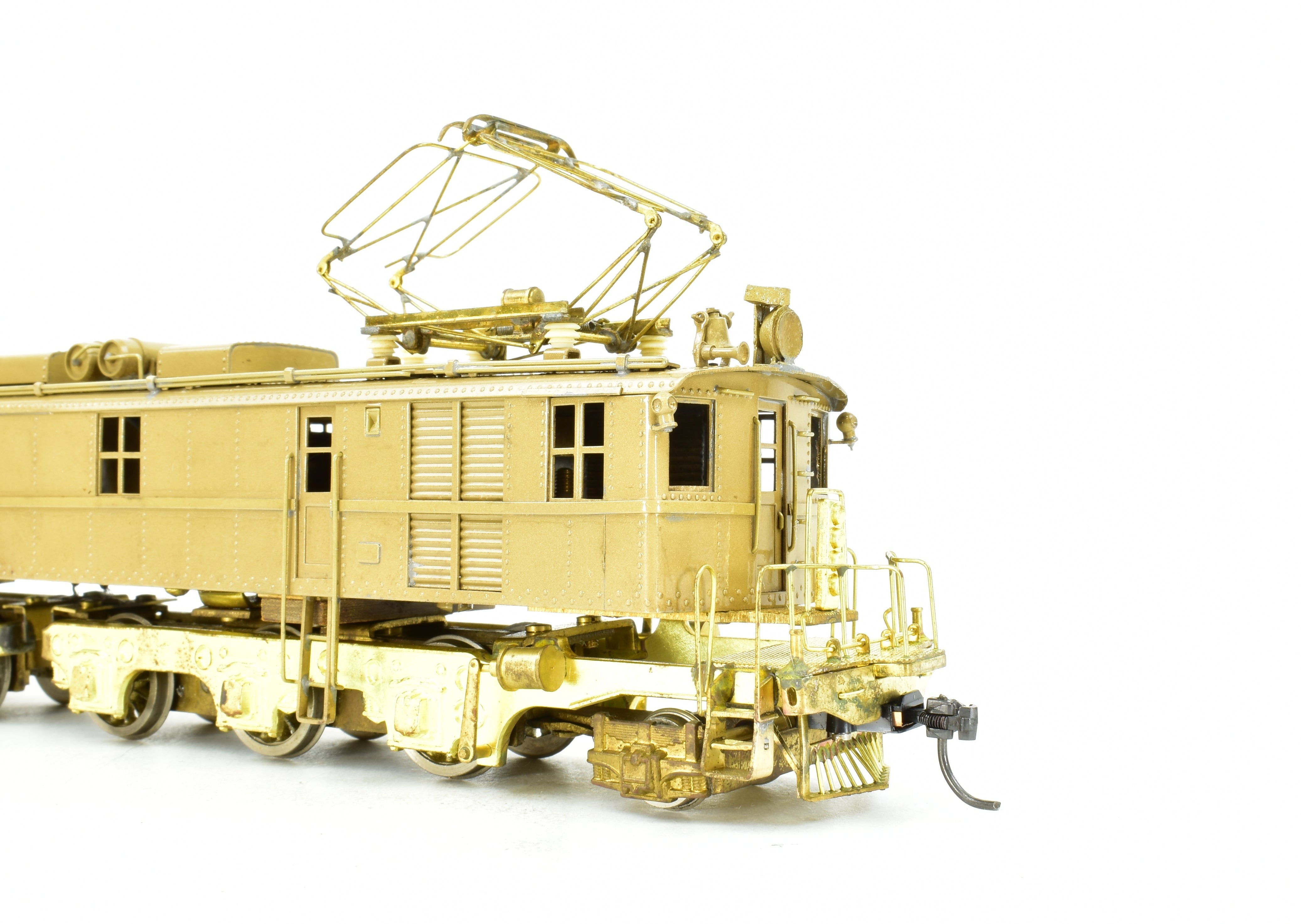 HO Scale Great Northern Y-1 Electric Locomotive by Brass Max Gray in Gray Color