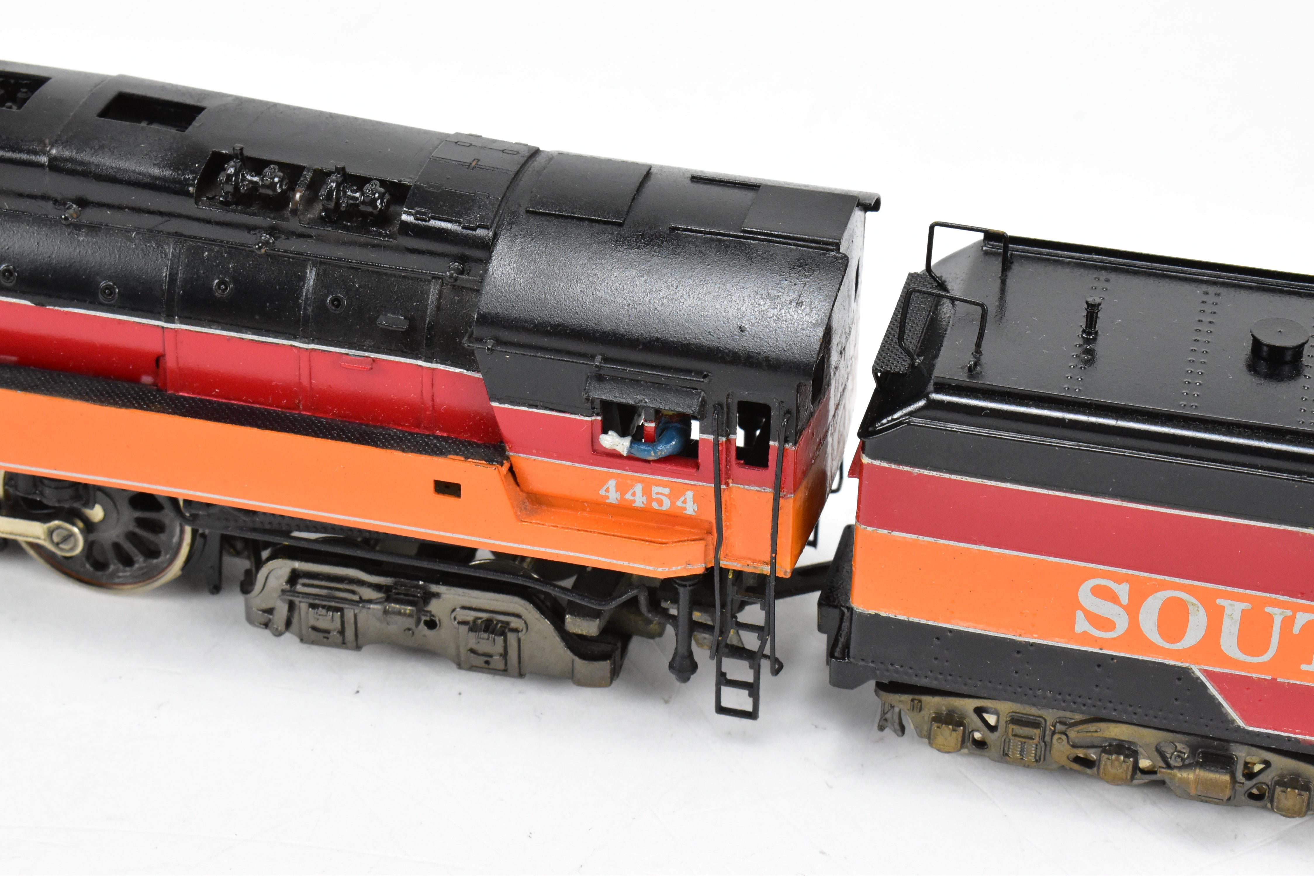 HO Scale Brass Model Train - Max Gray SP Southern Pacific Class GS - 4 4 - 8 - 4 Skirted CP Daylight Locomotive #4454