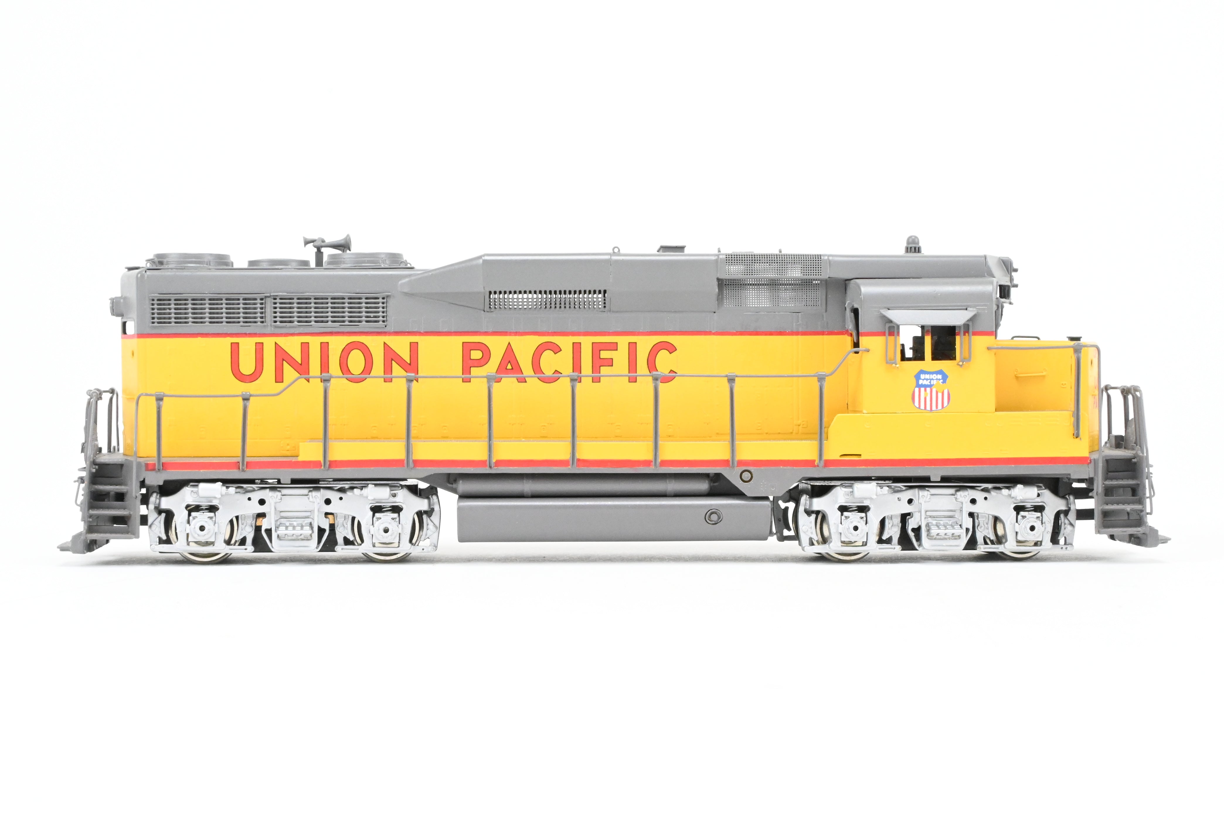 HO Scale Brass Union Pacific EMD GP30 2250 HP Low Hood Model