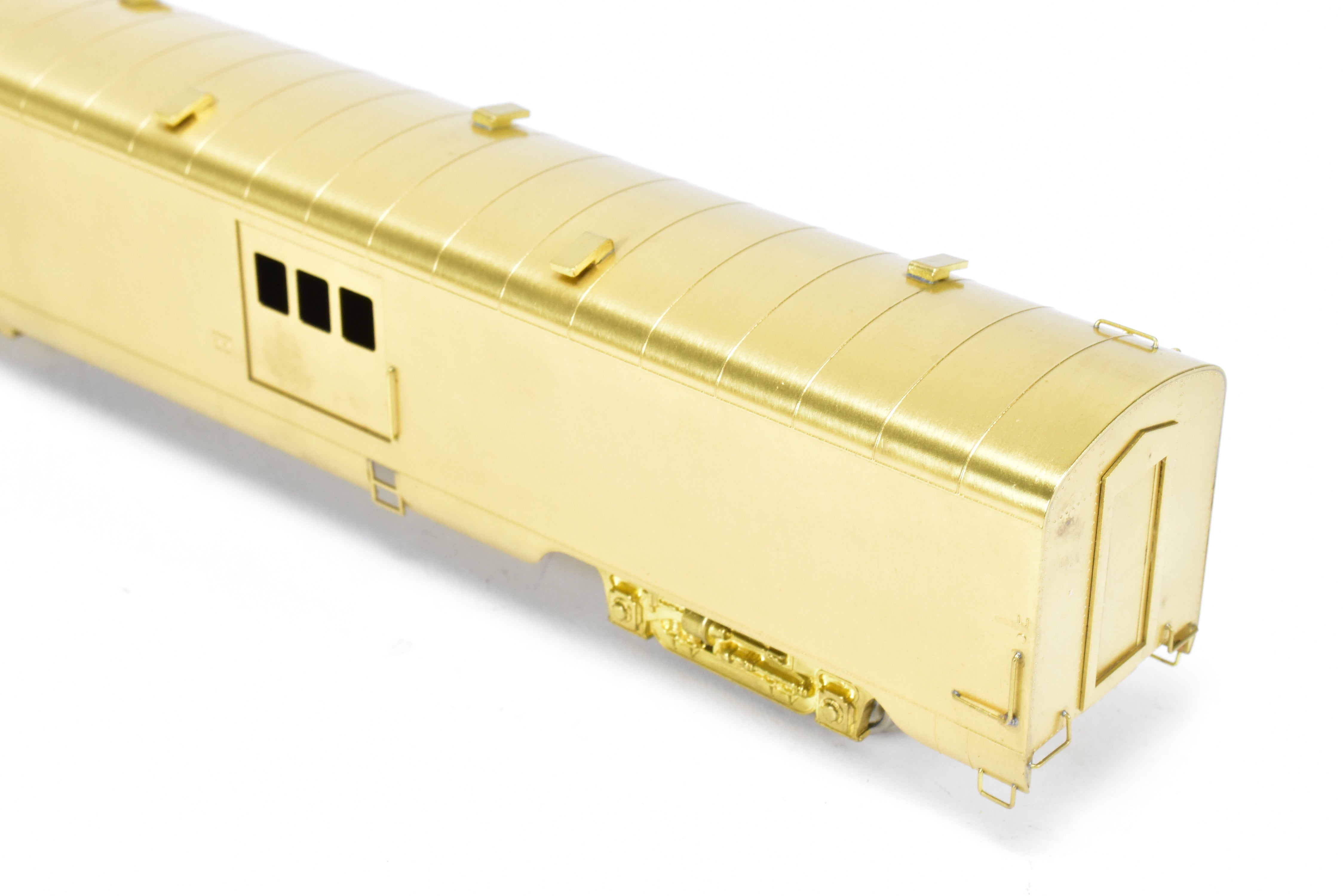 HO Brass Oriental Limited #400 Water Baggage Car with Skirts for North Coast Limited