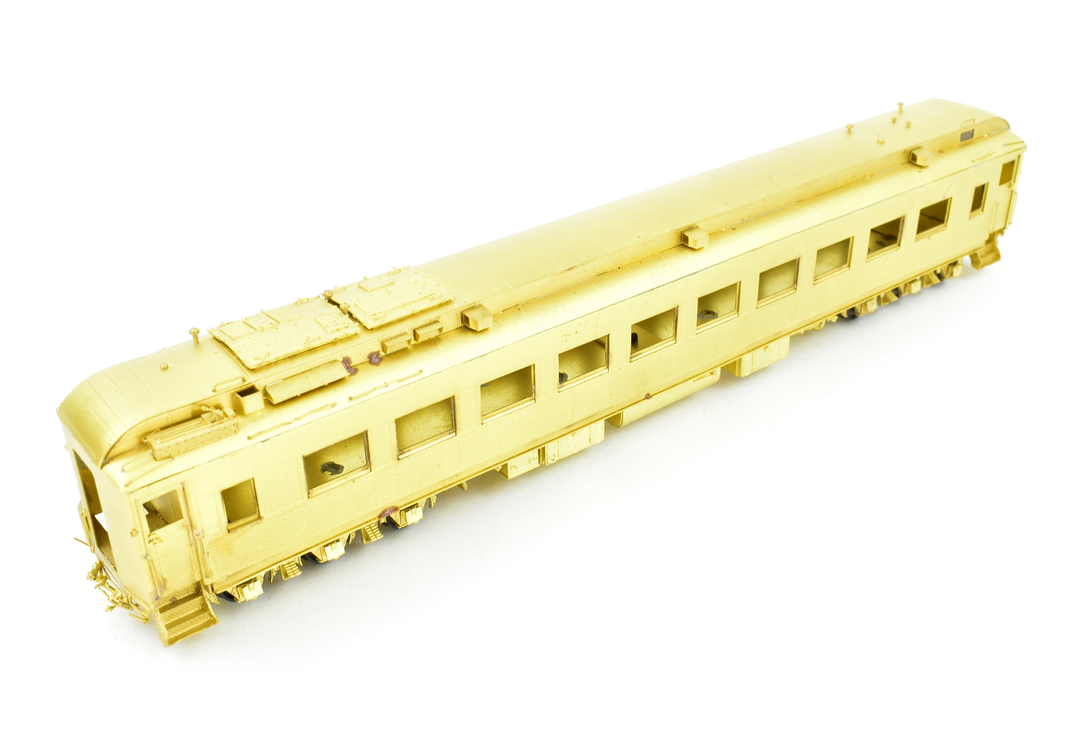 HO Scale Brass Model of Pecos River Brass ATSF - Santa Fe Heavyweight Chair Smoker with AC, Numbered from 1039 to 1049