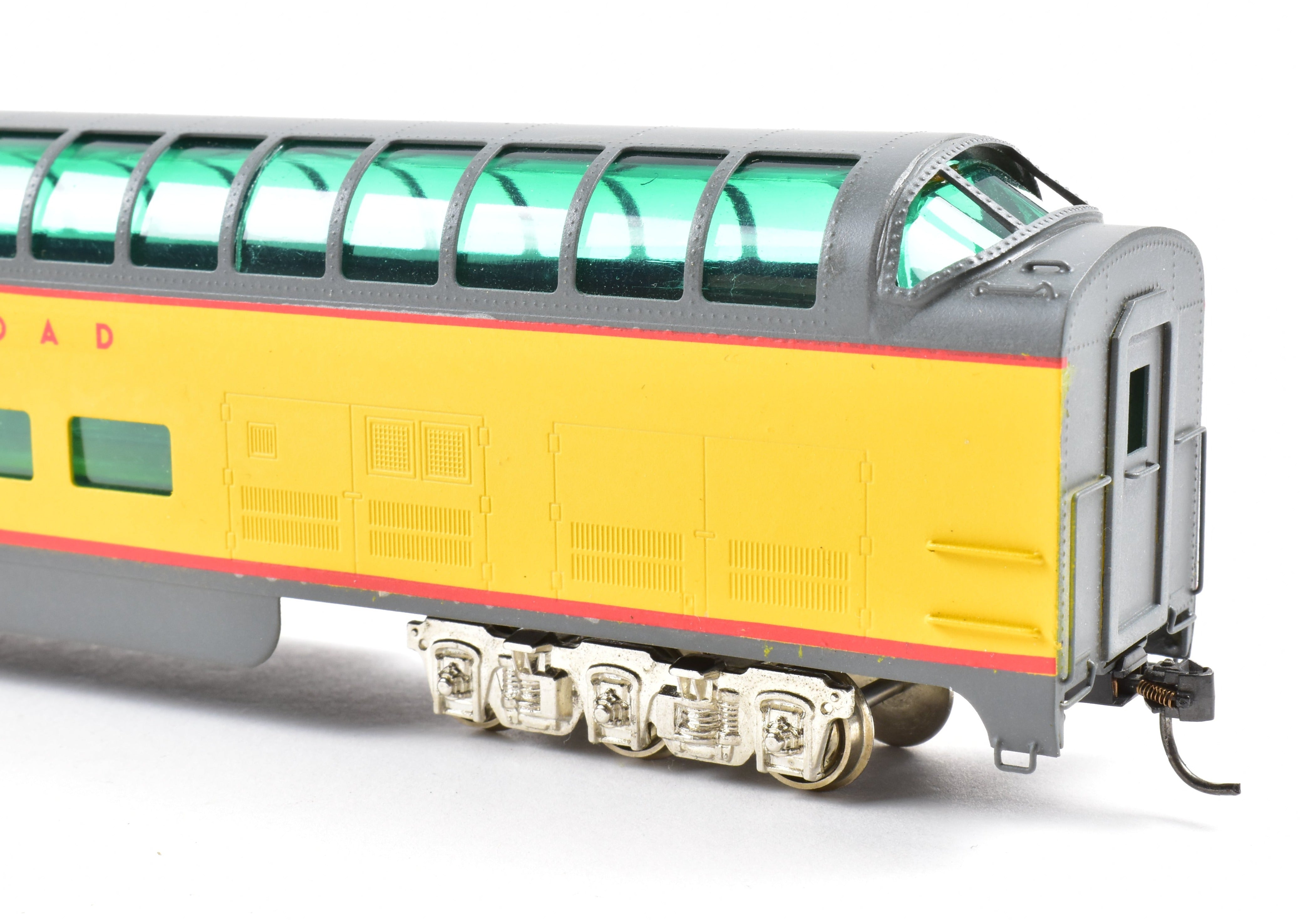 HO Scale Brass Soho Milwaukee Road #50 Super Dome Model with Tinted Glazing