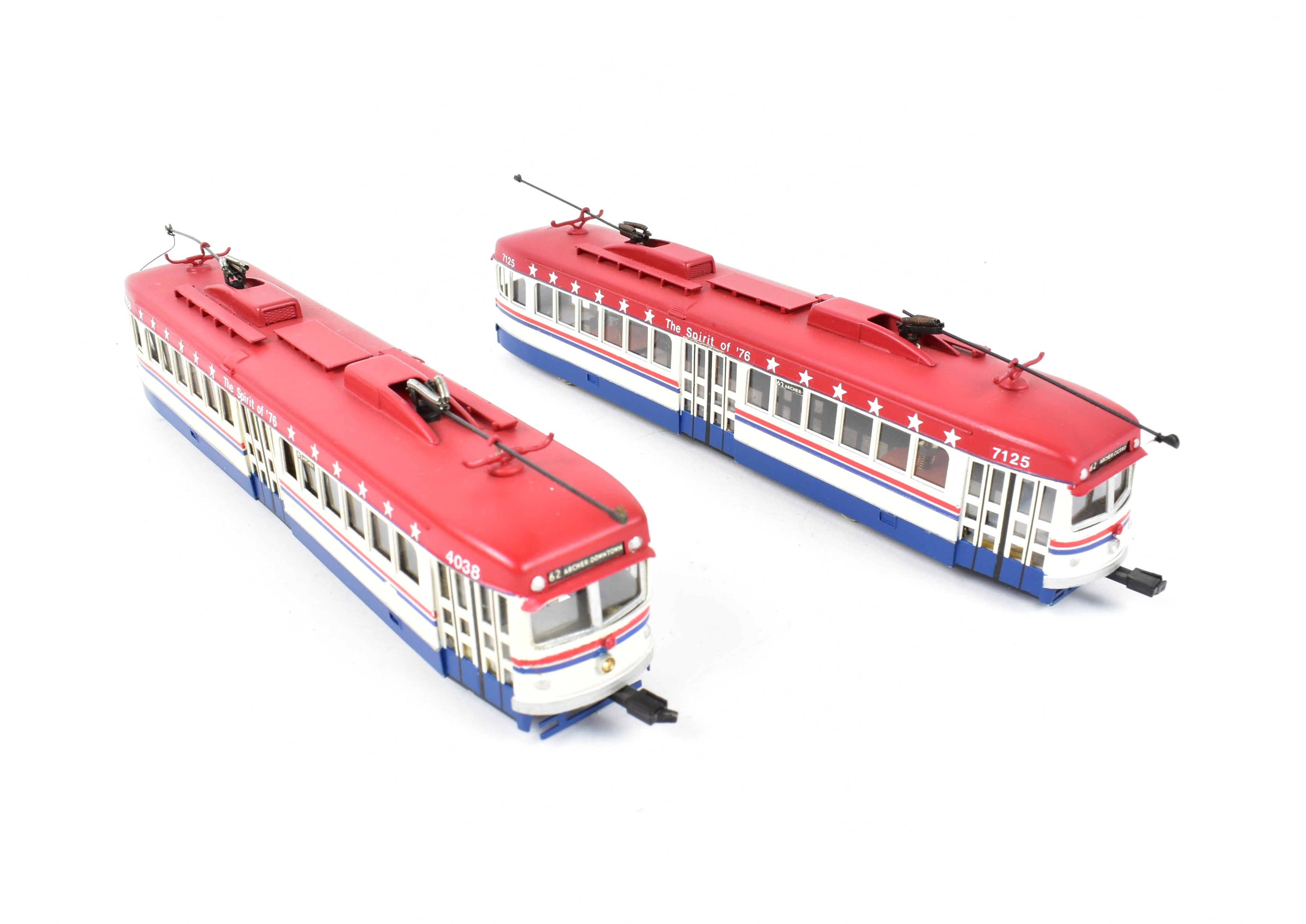 Custom Painted Bicentennial HO Brass Suydam Pacific Electric Double End PCC Car Pair in CTA Scheme