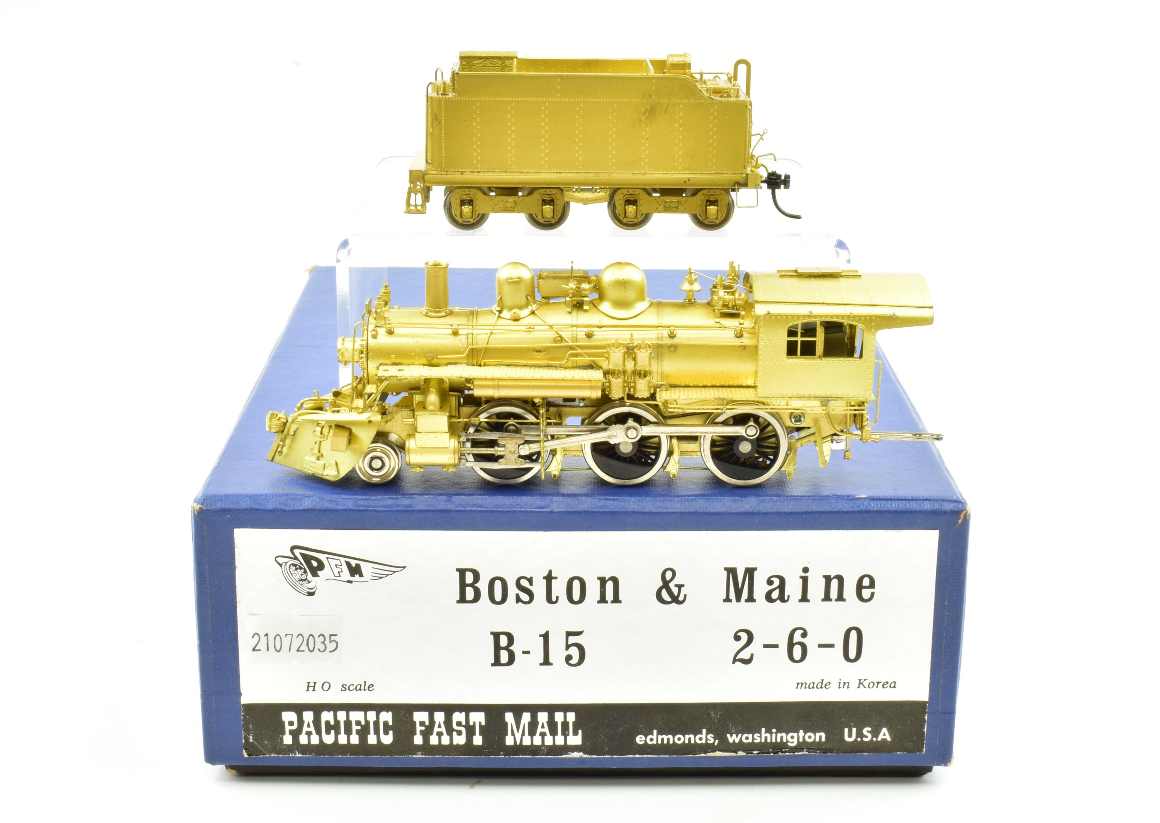 HO Brass Pacific Fast Mail Samhongsa B&M Boston & Maine B-15 2-6-0 with Snow Plow