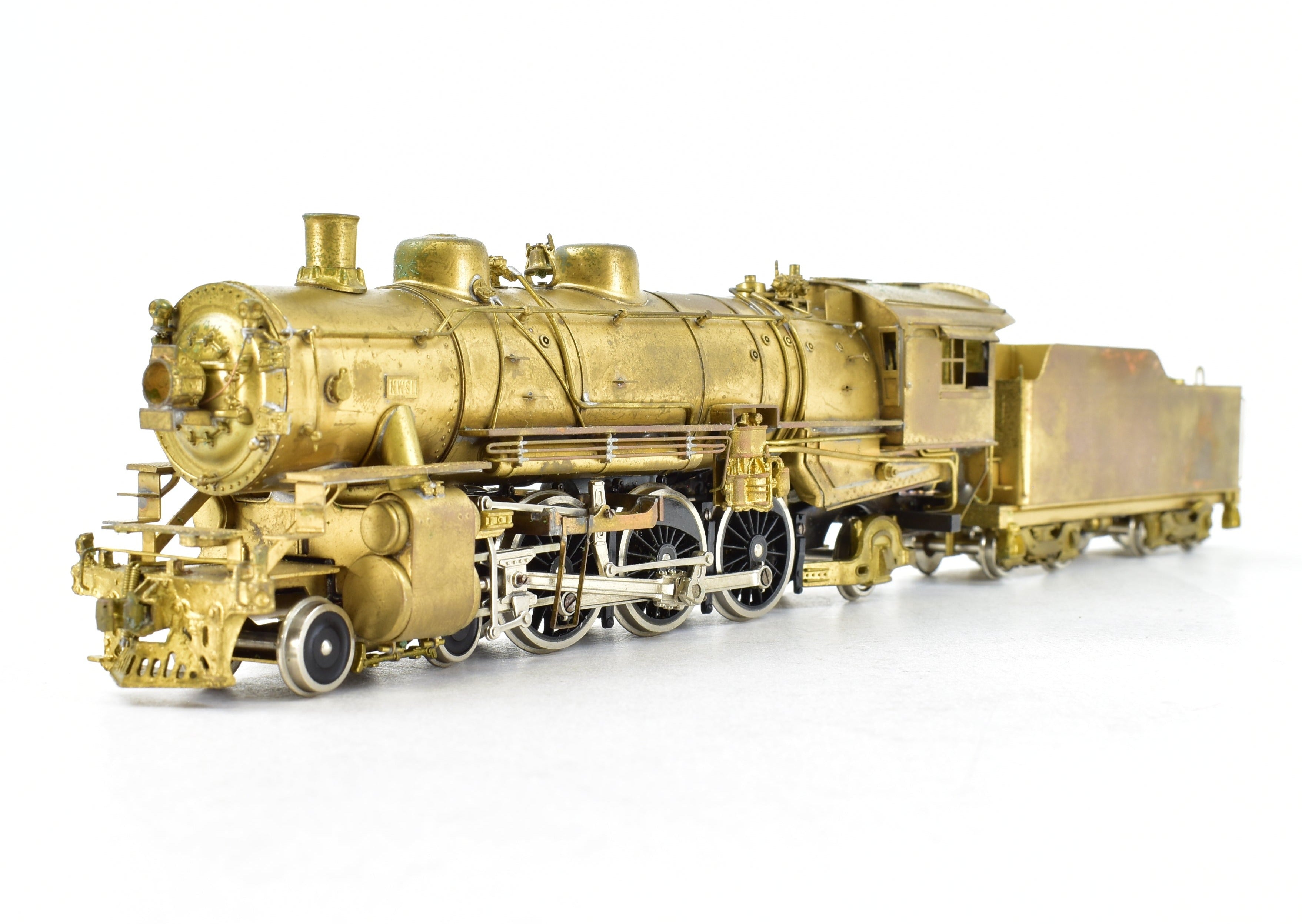 HO Scale Brass Model Train - Northwest Short Line (NWSL) and Northern Pacific (NP) Class Q - 6 4 - 6 - 2 Pacific Steam Locomotive Replica