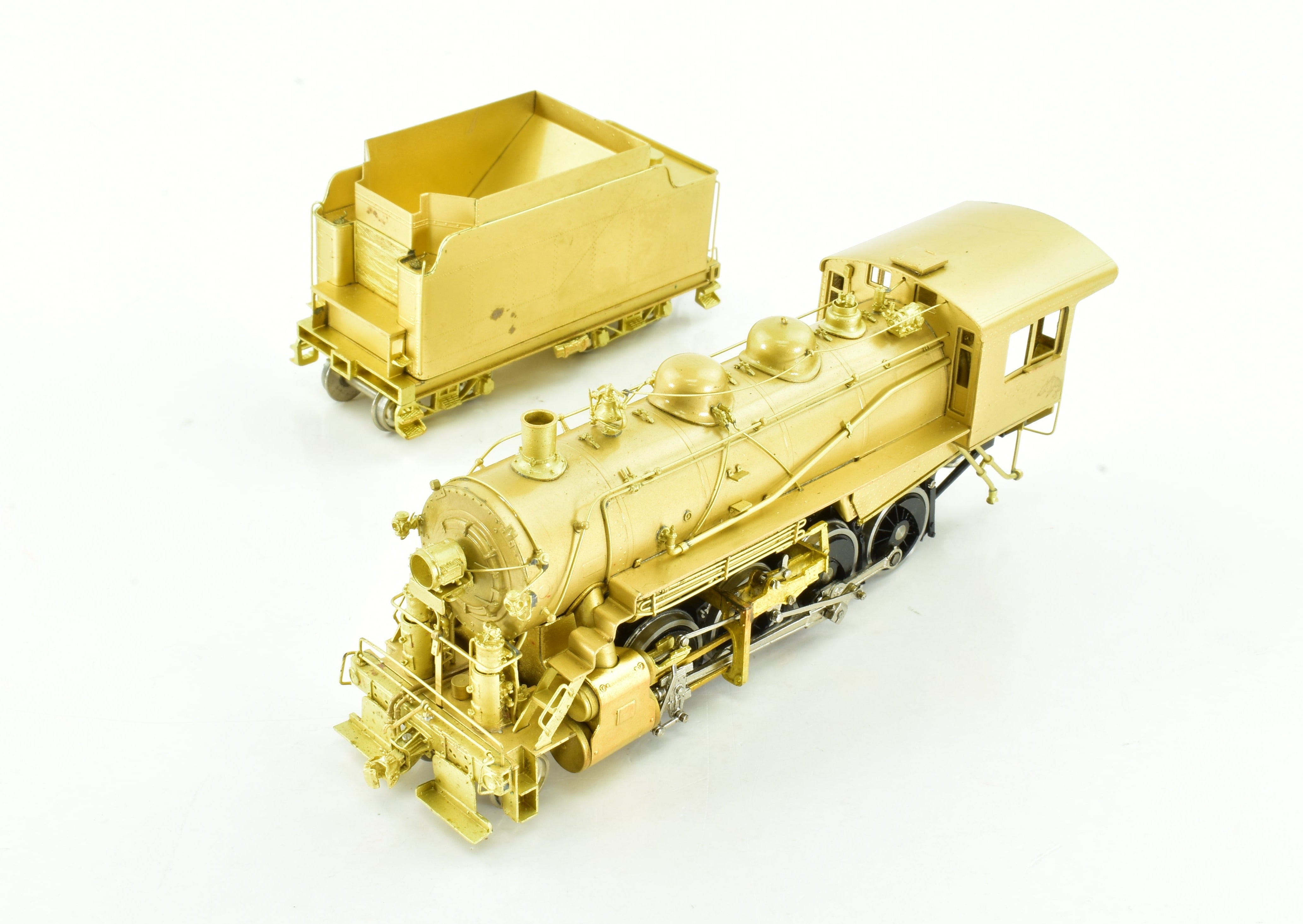 HO Scale Brass NPP NYO&W Class W-2 2-8-0 with Front-Mounted Air Pumps