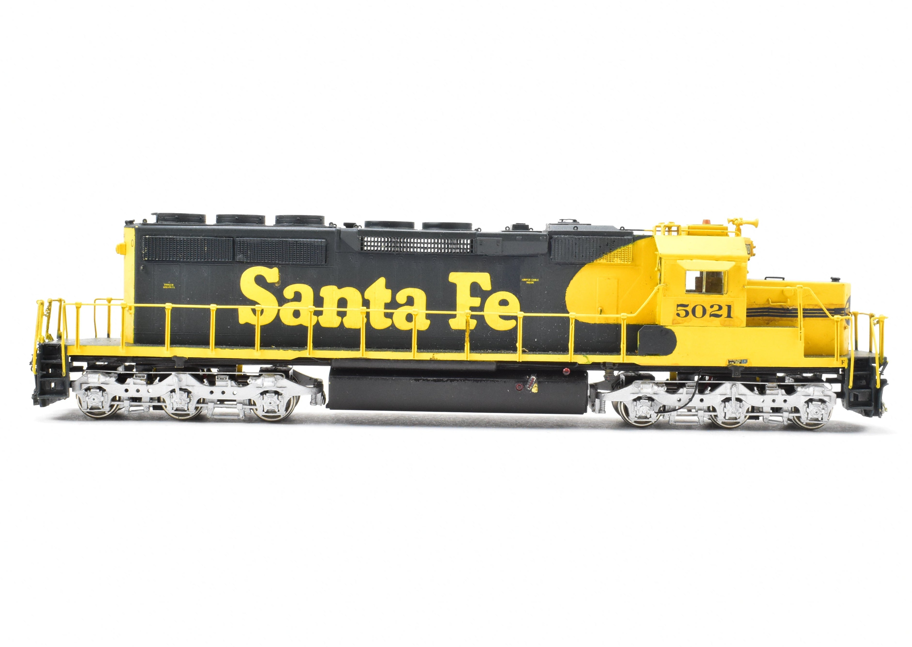 HO Scale Brass ATSF - Santa Fe EMD SD40 - 2 with 116 - Inch Snoot Nose by Overland Models