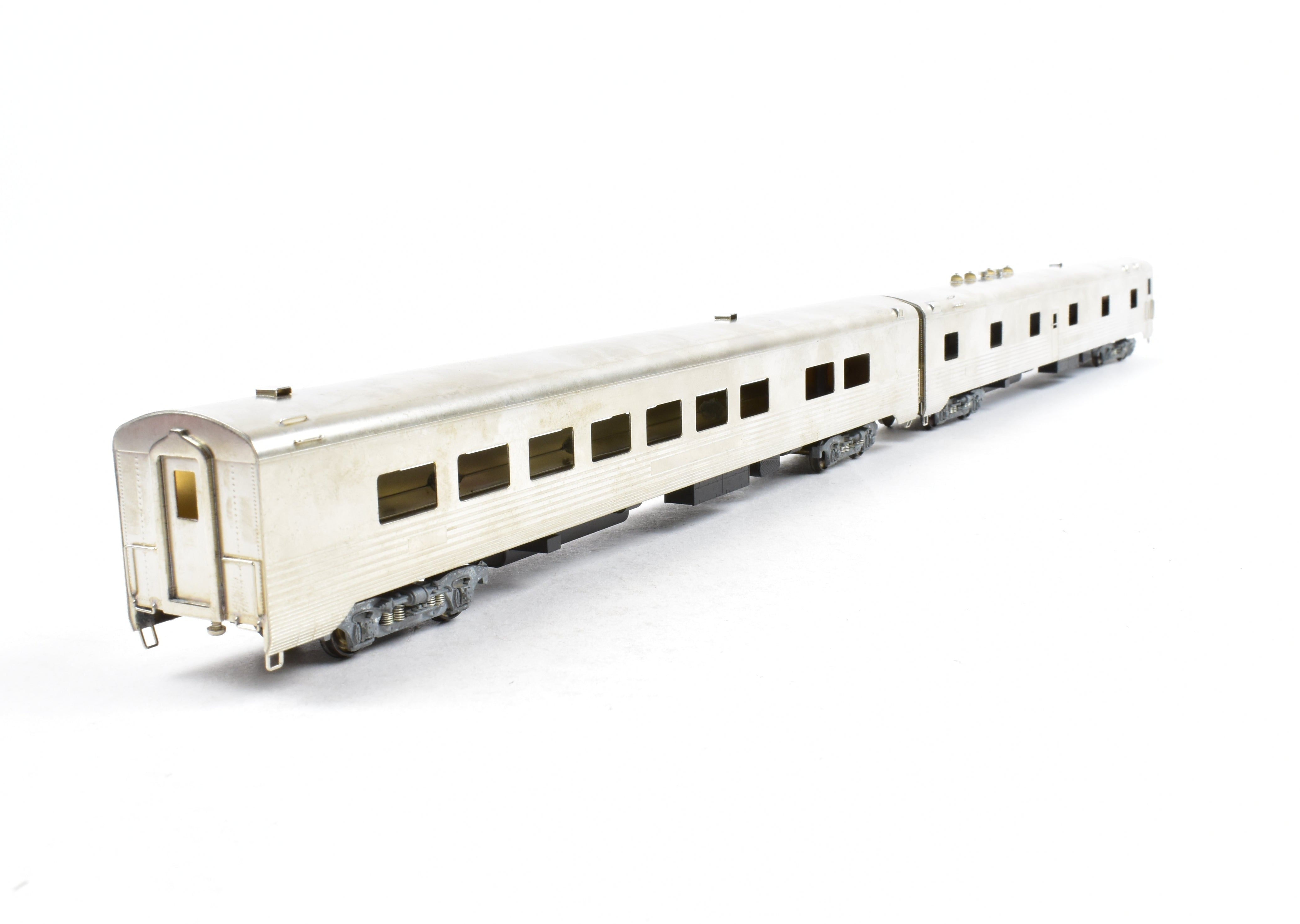 HO Scale Brass Model Train Lambert C&O - Chesapeake and Ohio 2 Unit Dorm Kitchen and Diner Set for Train Enthusiasts