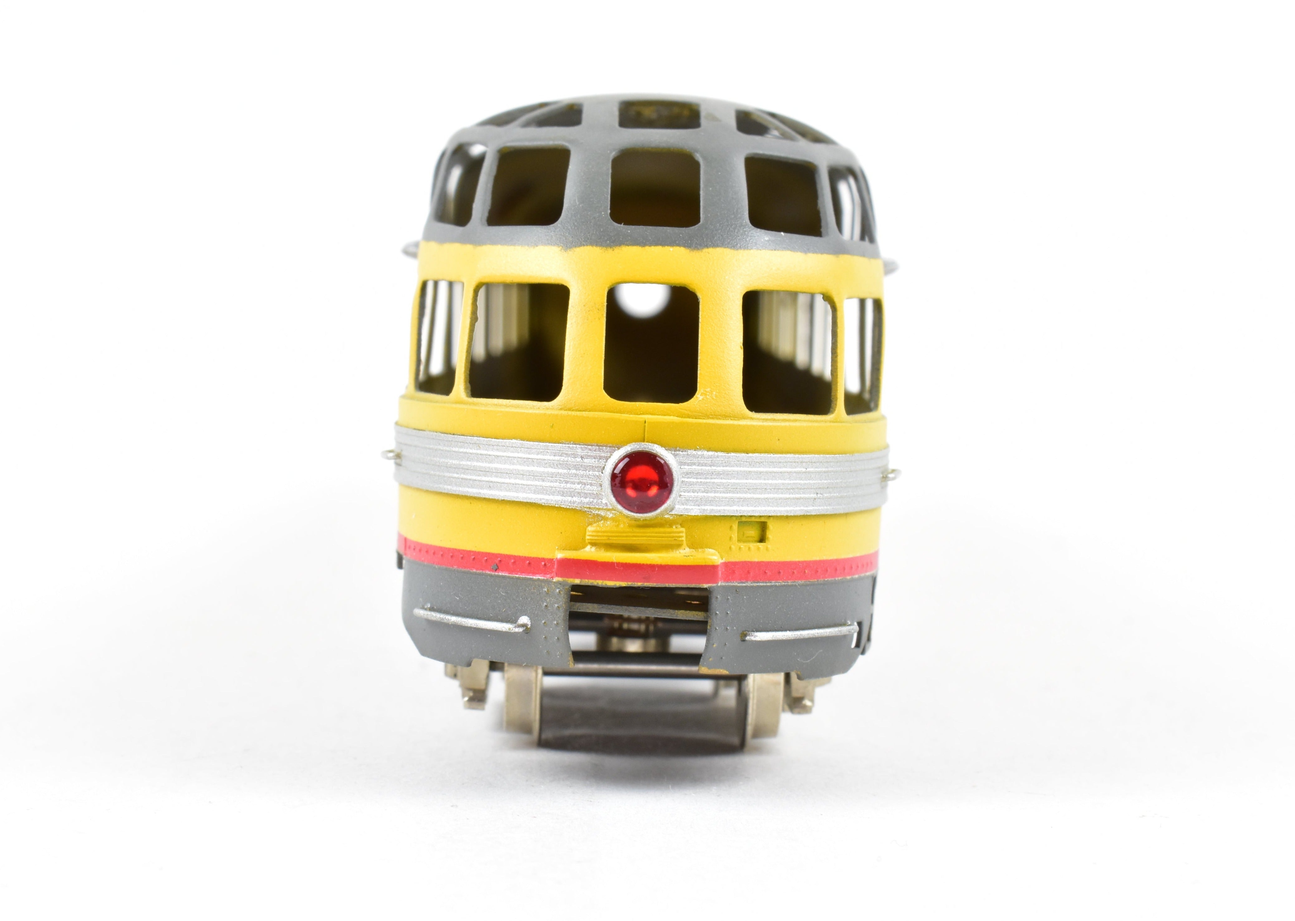 HO Scale Brass Soho Milwaukee Road Creek Series Custom Painted Sleeper - Observation Model Train Car for Cedar Rapids