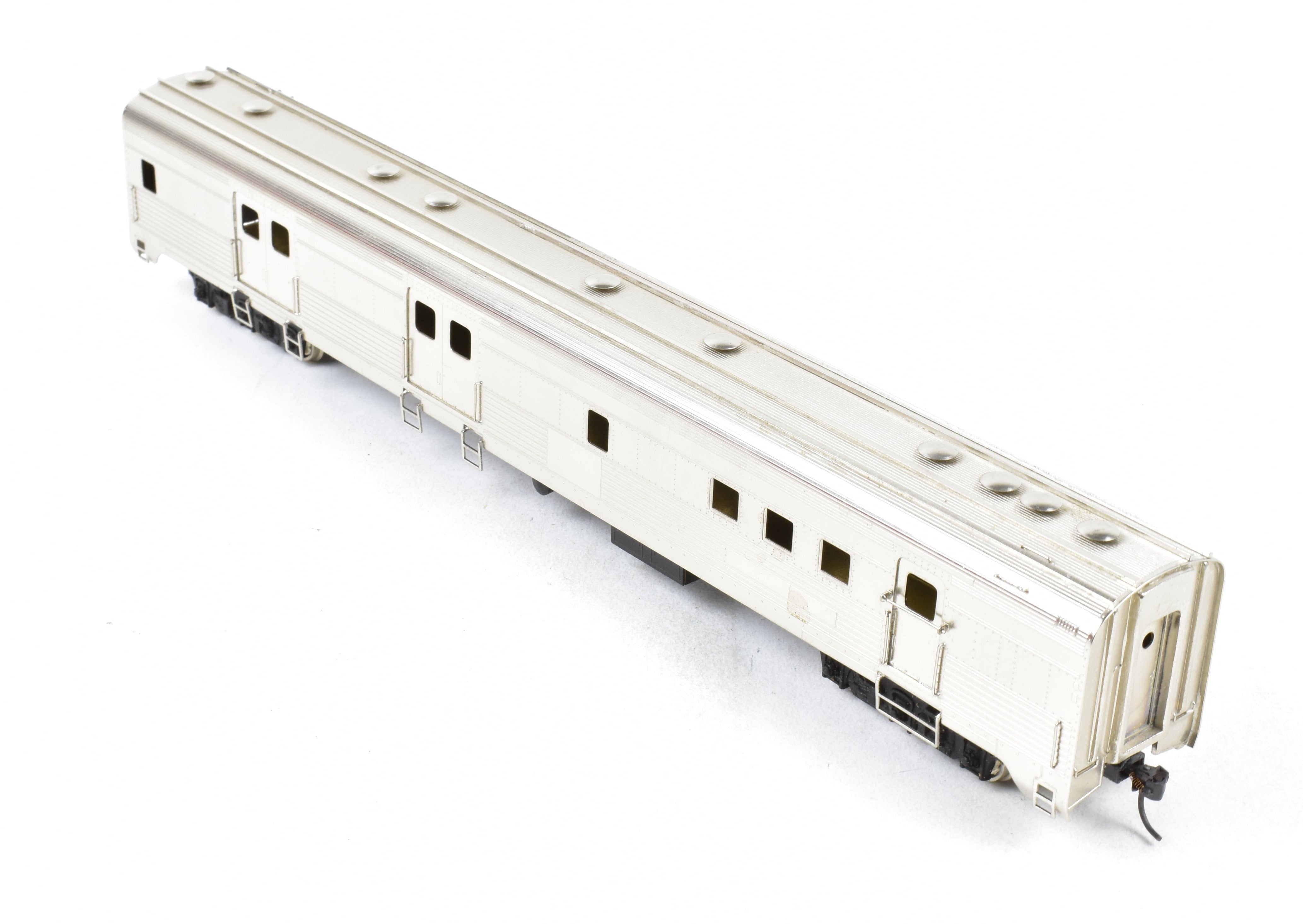 HO Scale Brass Soho Southern Pacific #5005 Baggage Mail Model with Factory Plated Finish