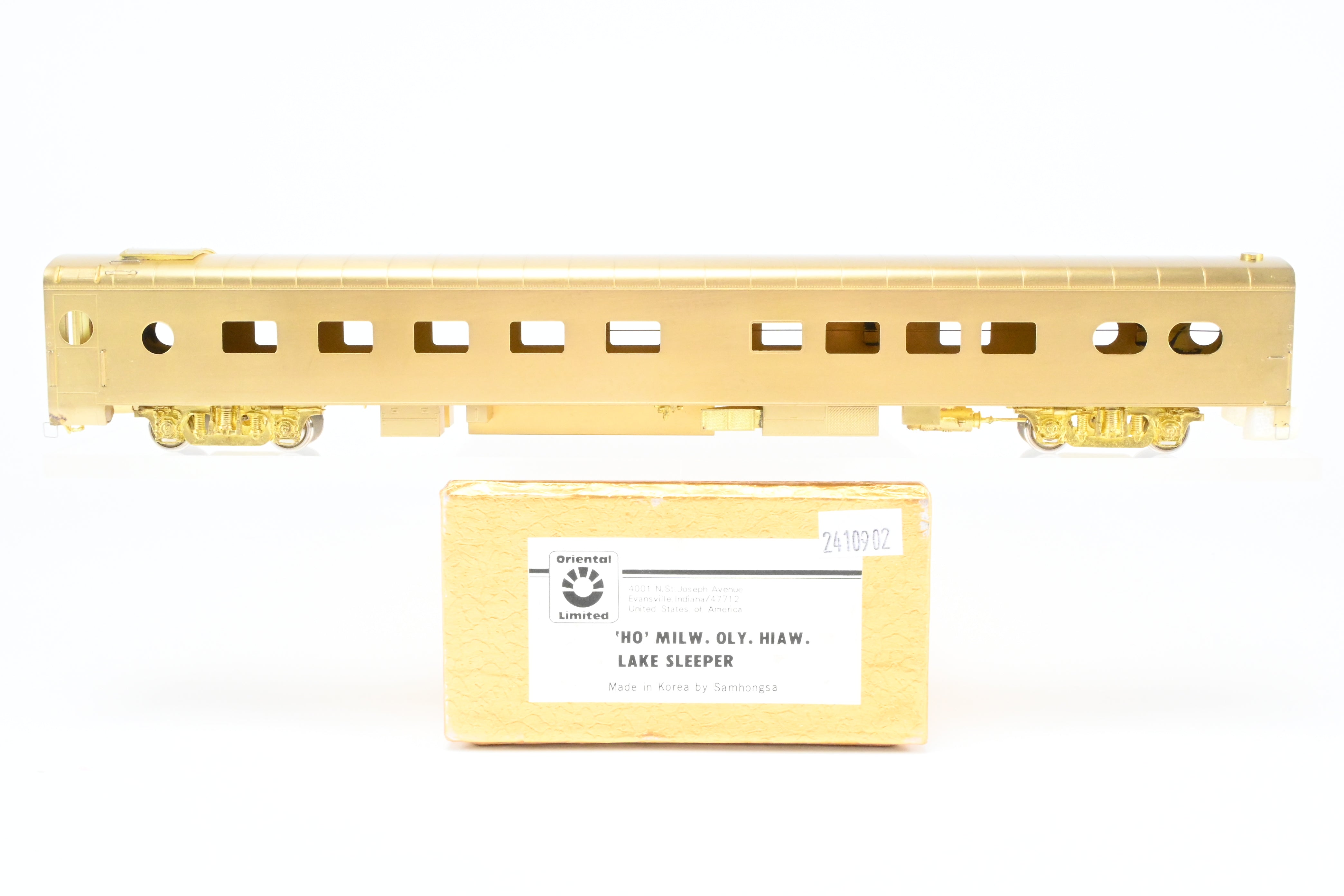 HO Brass Oriental Limited MILW Milwaukee Road Olympian Hiawatha 10-6 Sleeper Lake Series