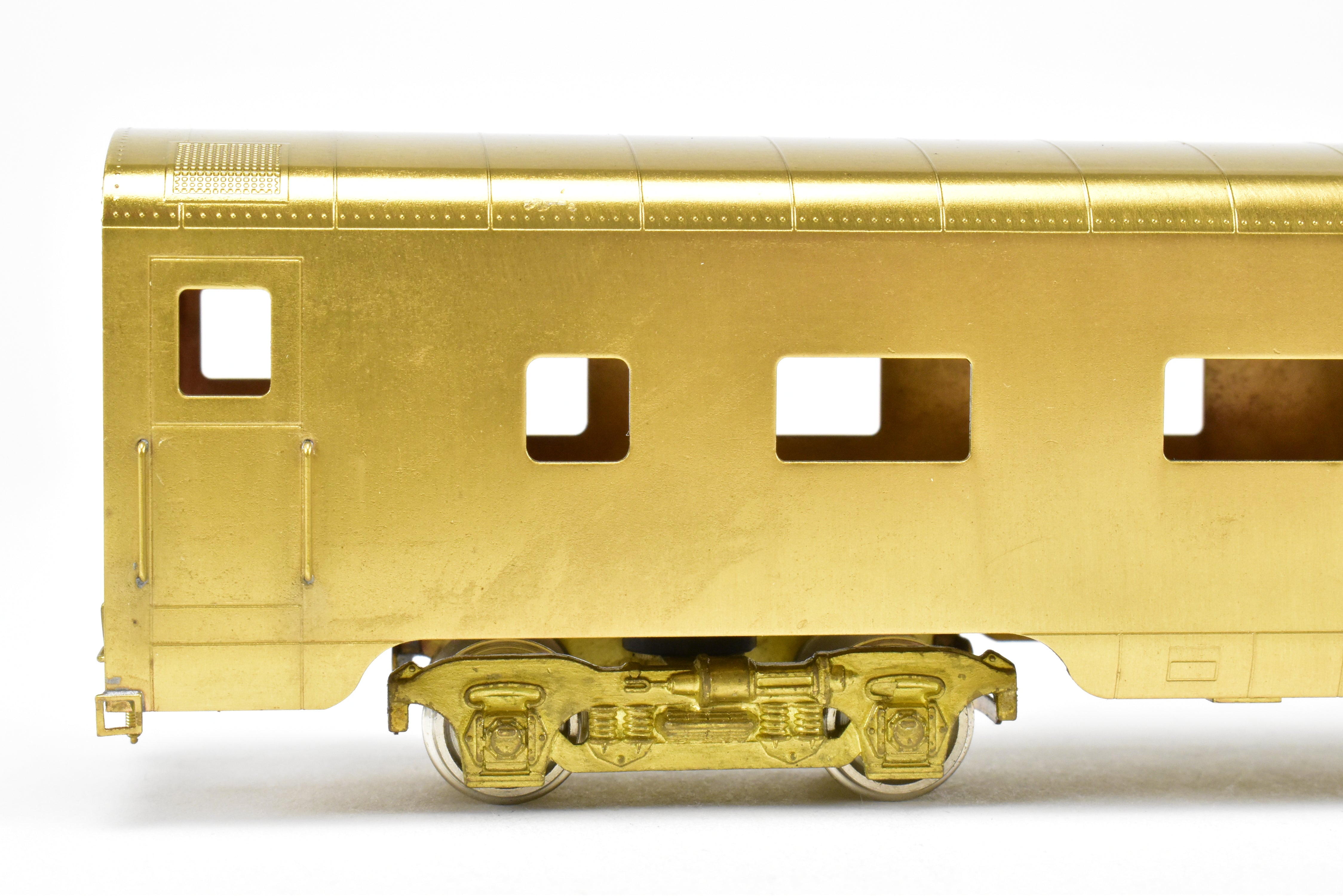 HO Scale Brass Model of Oriental Limited Great Northern Streamlined Empire Builder 1370 - 1384 Passenger Series Sleeper Cars