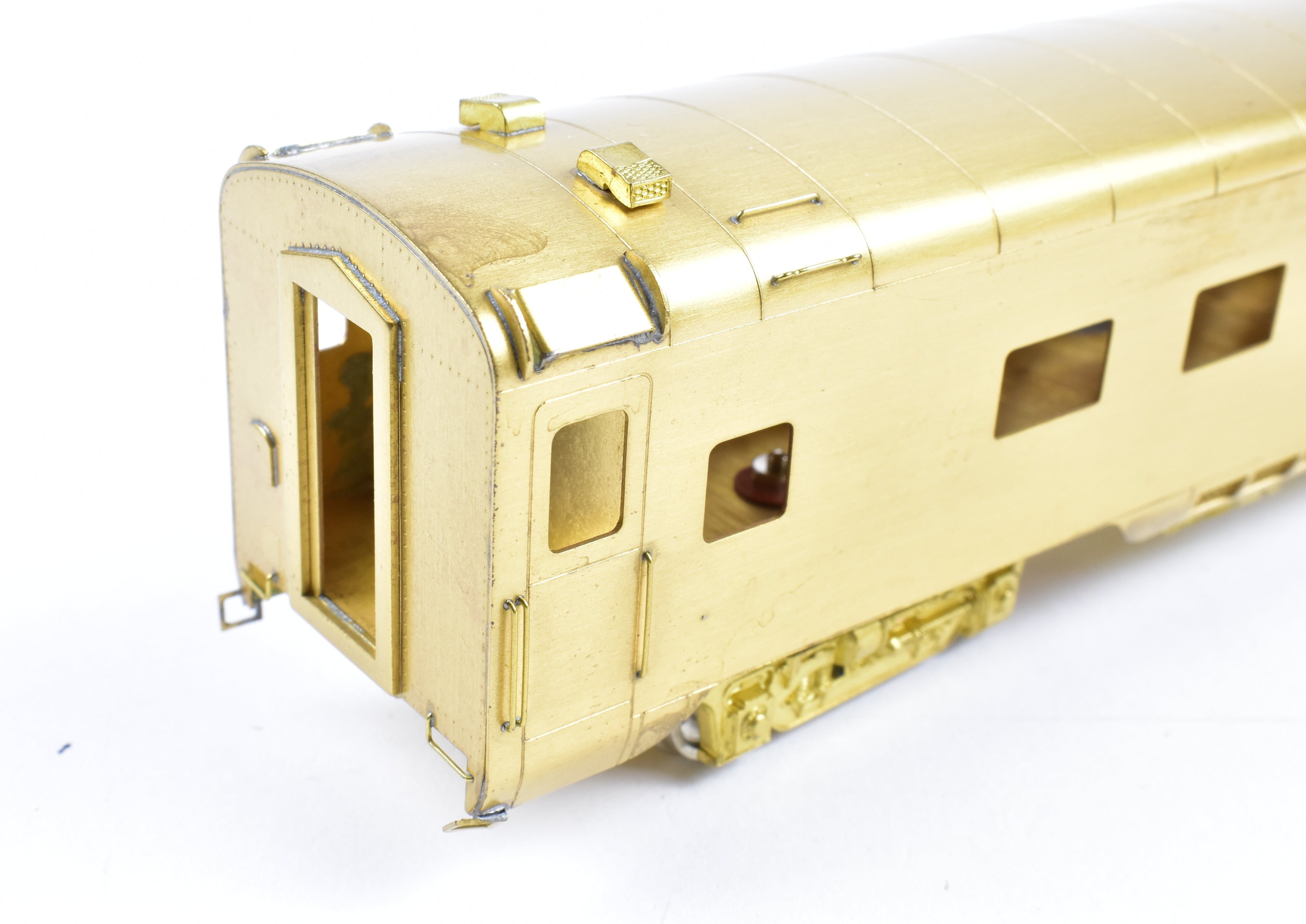 HO Scale Brass Model of the Oriental Limited NP - Northern Pacific North Coast Limited Sleeper Car #366 with Skirts