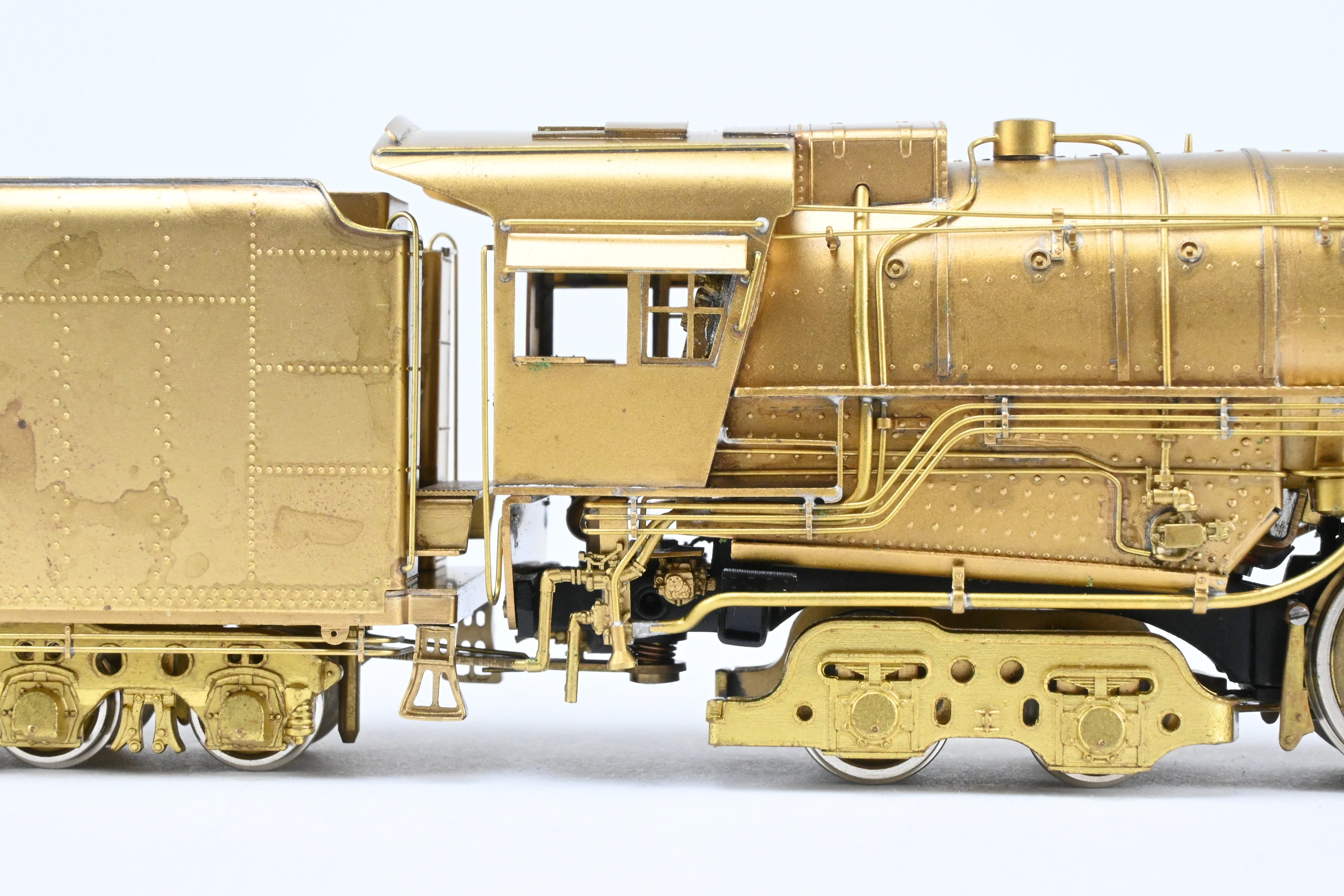 High - Quality HO Scale Brass PFM - Fujiyama Missouri Pacific 2200 Class 4 - 8 - 4 Steam Locomotive Model