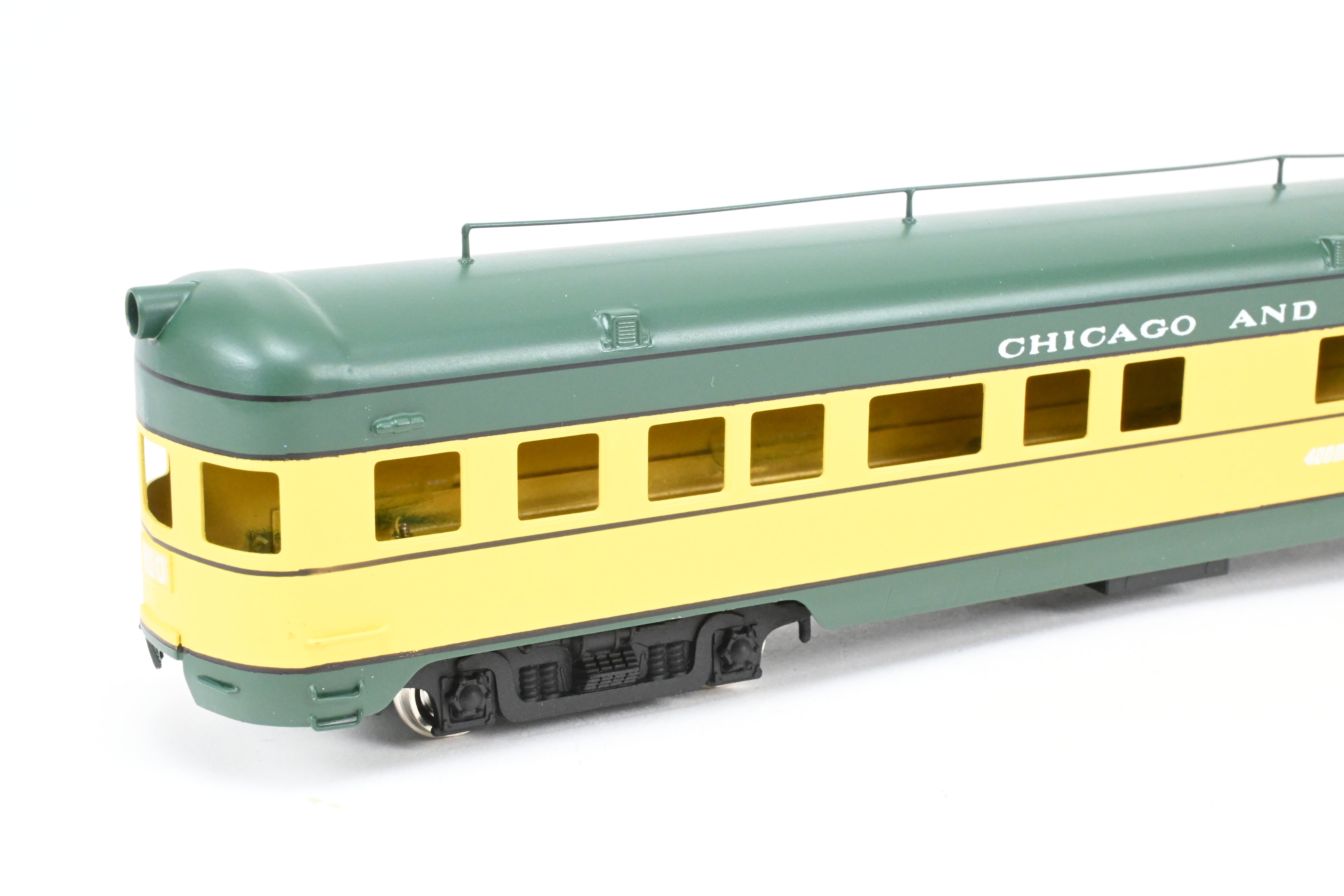 HO Scale Brass NPP Nickel Plate C&NW Chicago & Northwestern Factory-Painted Diner and Observation Set