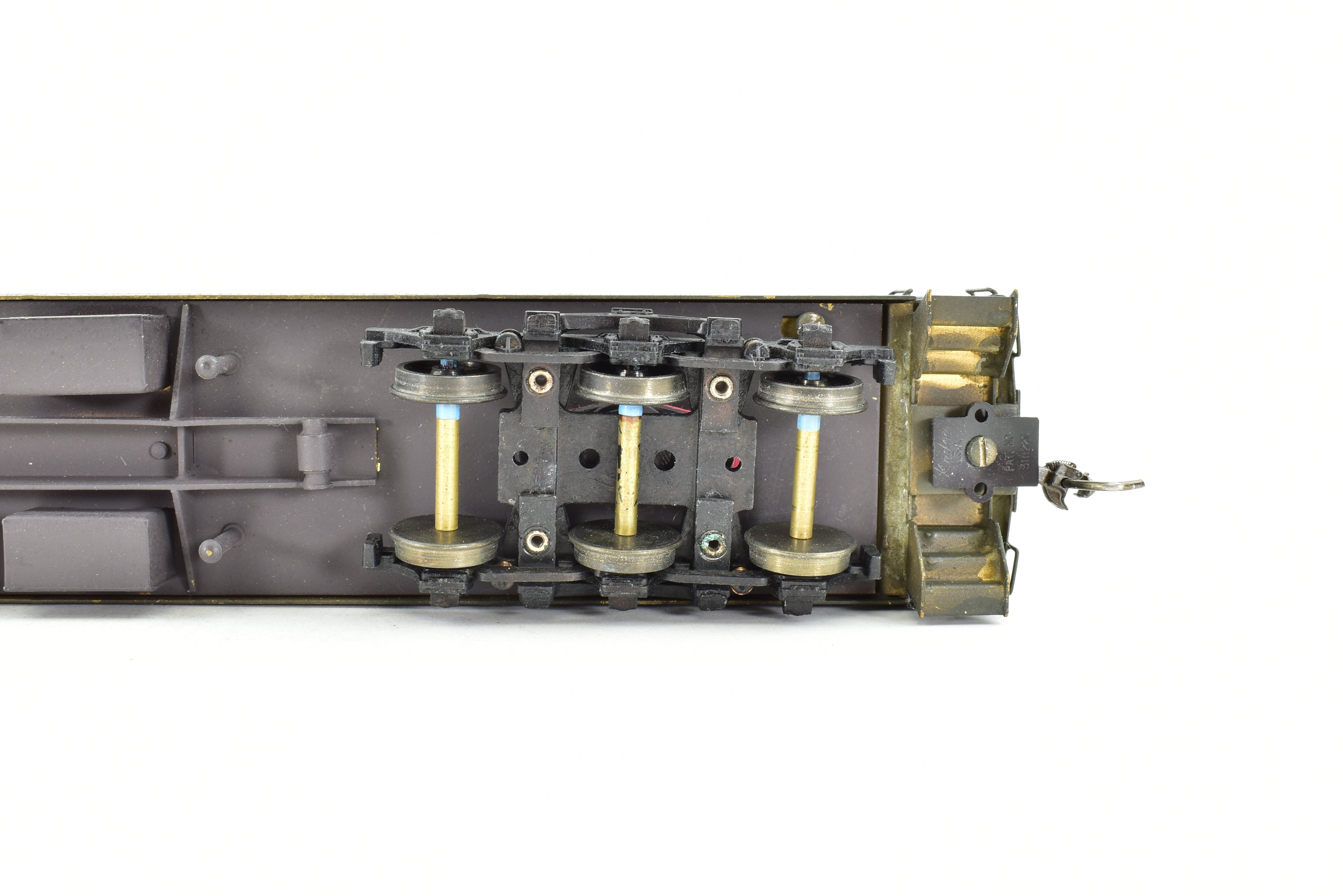 HO Scale Brass Lambert Pullman Heavyweight 6-3 Sleeping Car for Canadian Pacific Railway with Central Valley Trucks