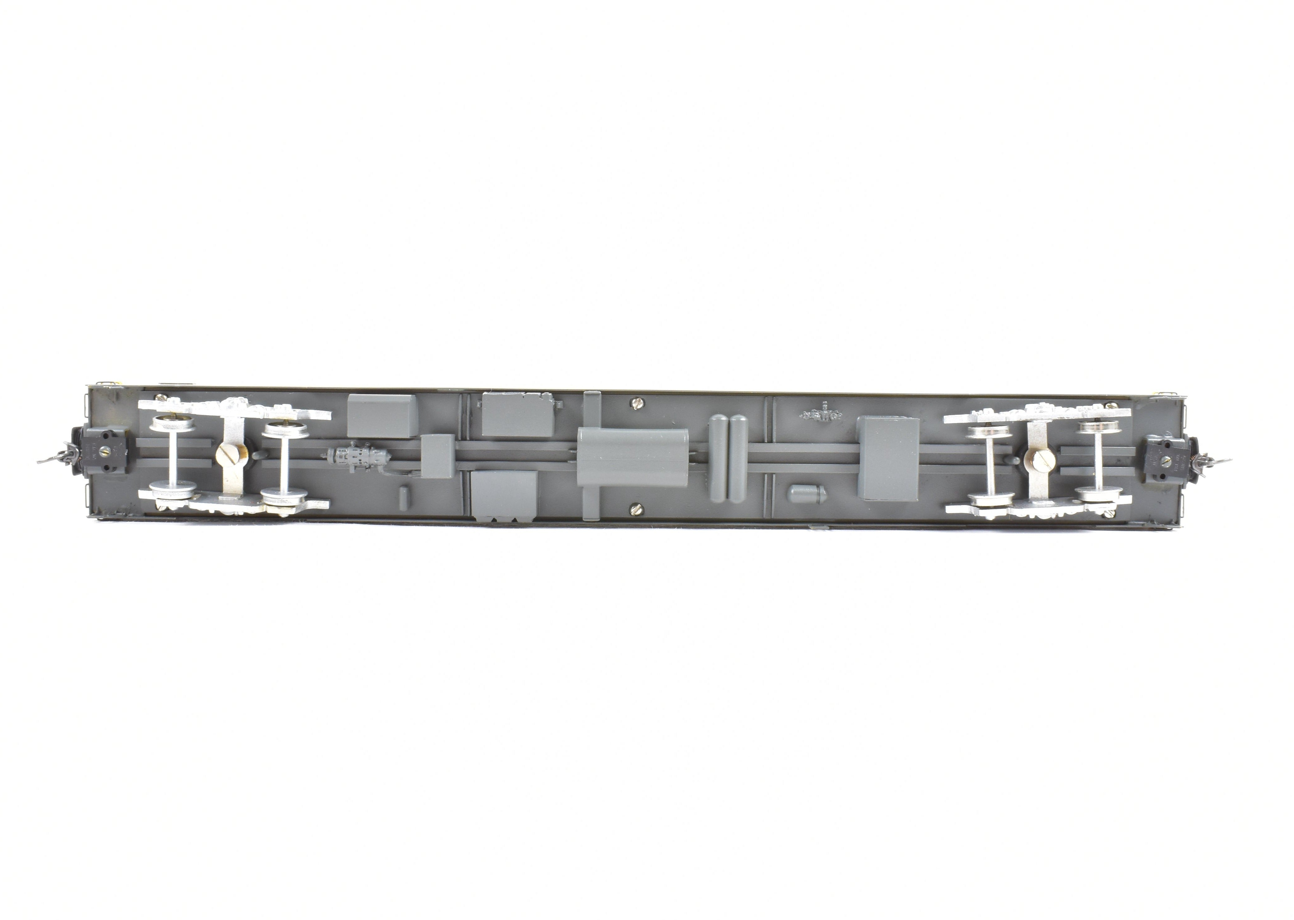 Custom Painted HO Brass Soho Milwaukee Road #411 Diner in UP Streamliner Colors