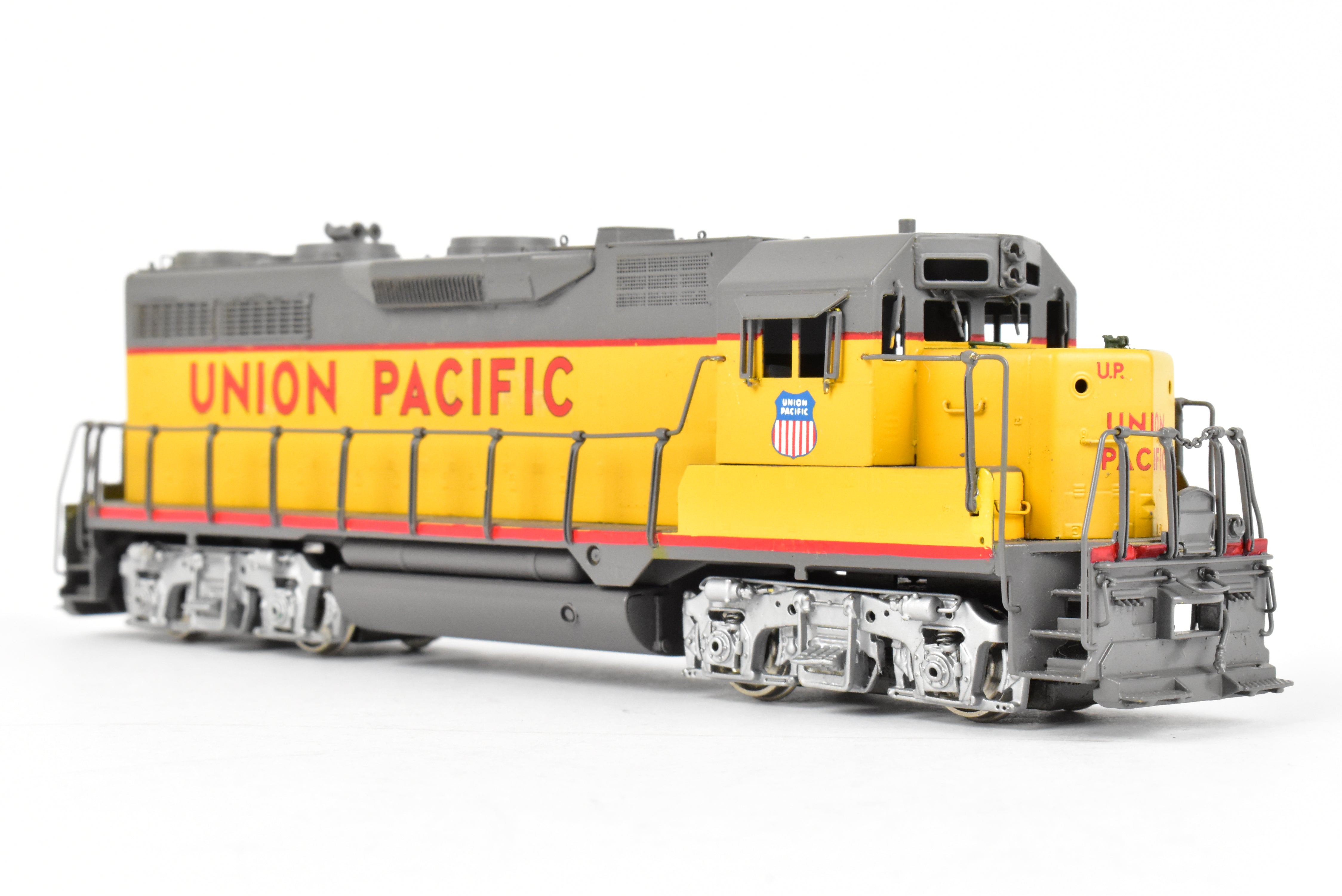 HO Scale Brass Model Train - Union Pacific EMD GP35 2500HP Low Hood FP by Oriental Limited