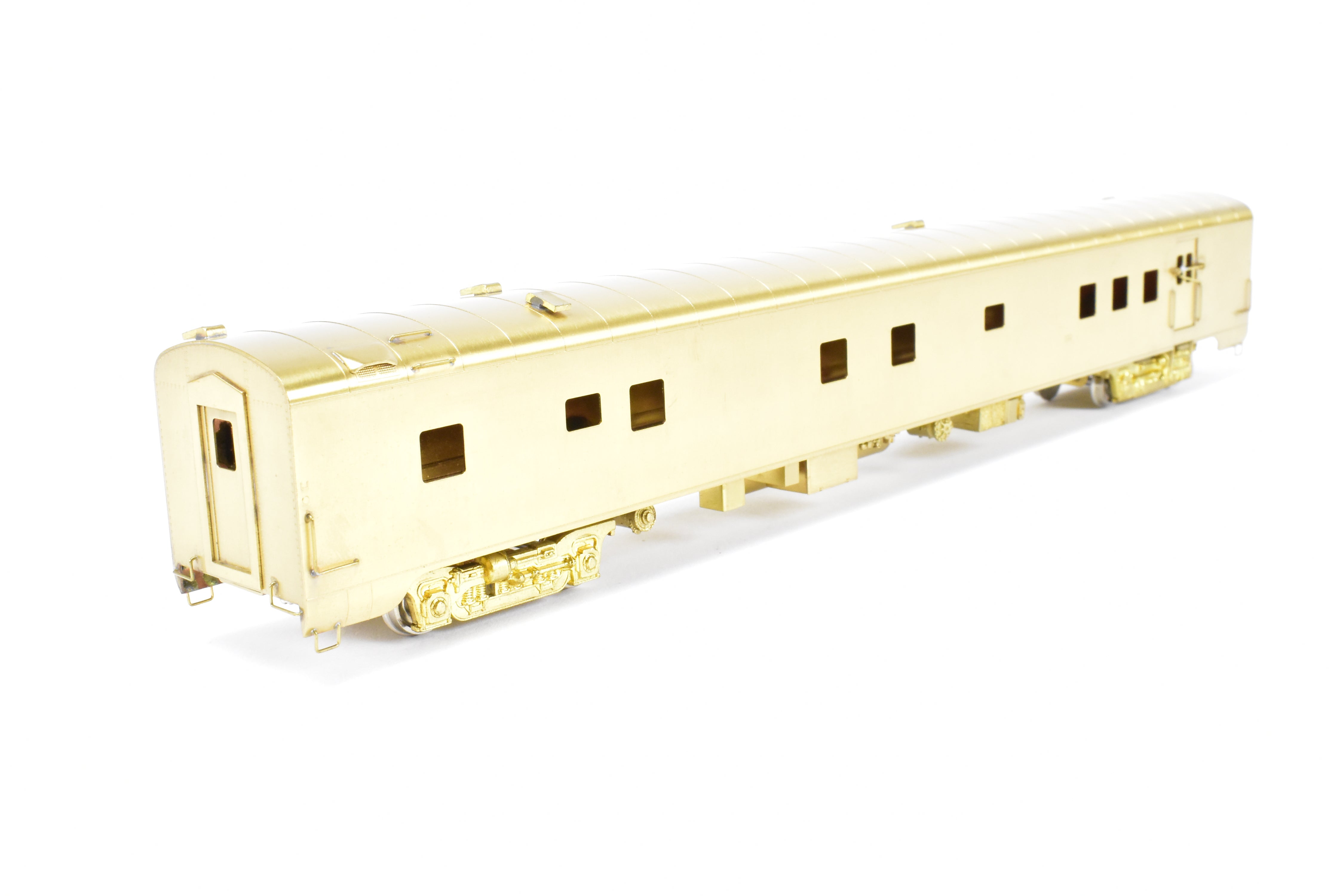 HO Scale Brass Oriental Limited NP - Northern Pacific North Coast Limited Mail - Dormitory Car #425 without Skirts (Model Train Car)