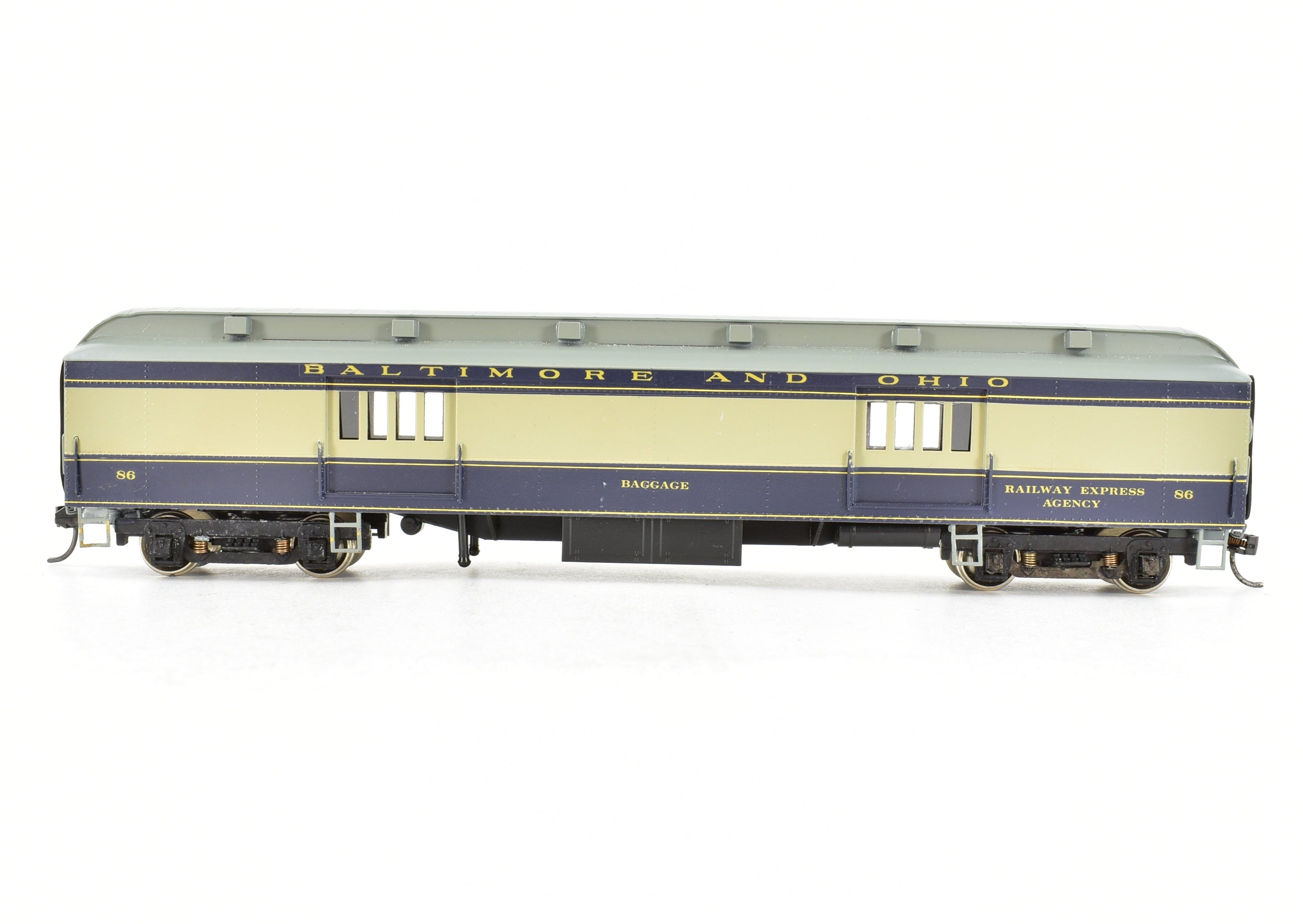 HO Scale Brass Lambert B&O (Baltimore & Ohio) Heavyweight 60-Foot Baggage Car with Custom Painting and Central Valley Trucks