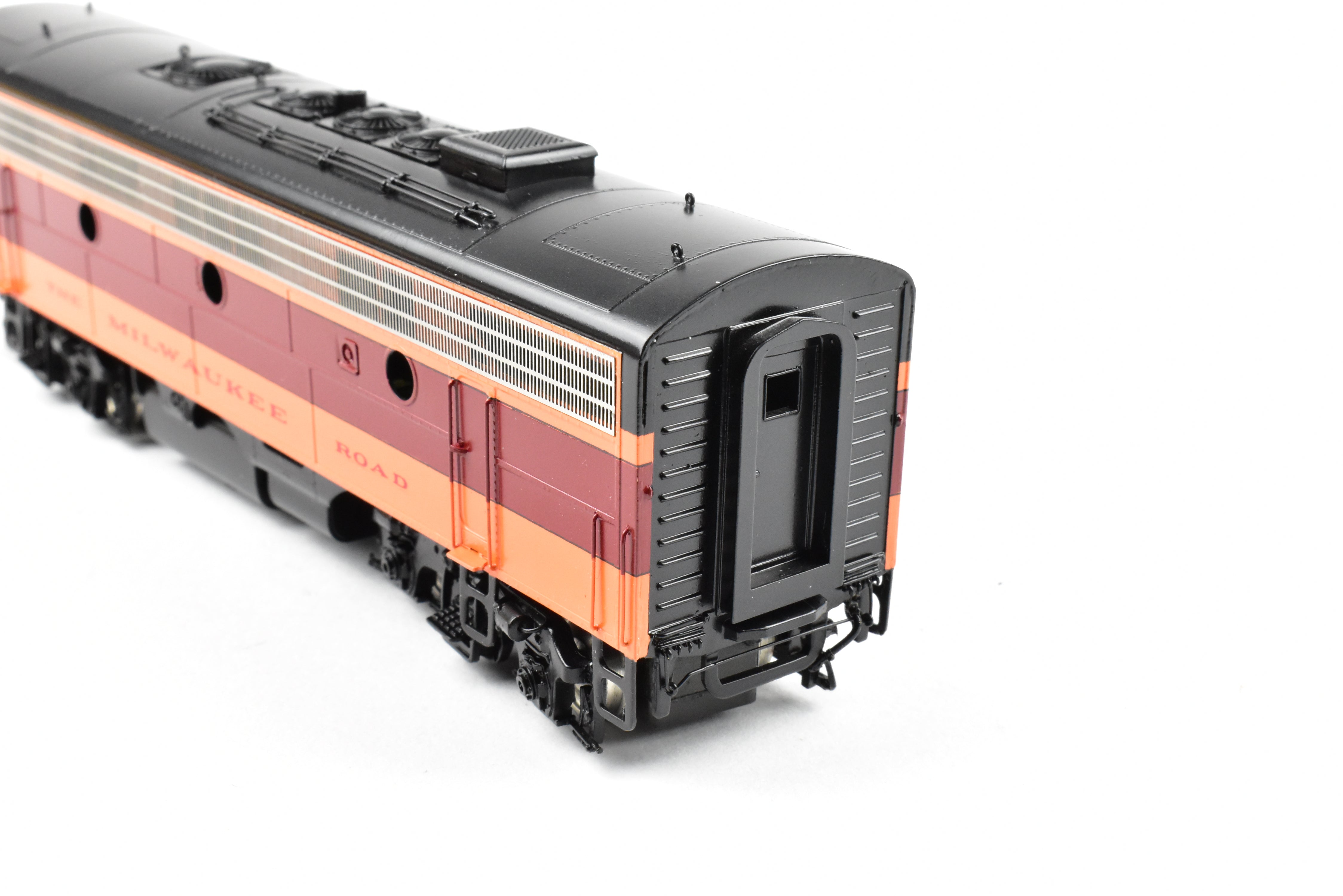 HO Scale Brass Milwaukee Road EMD F9A/F9B Lettered But Un - numbered Models
