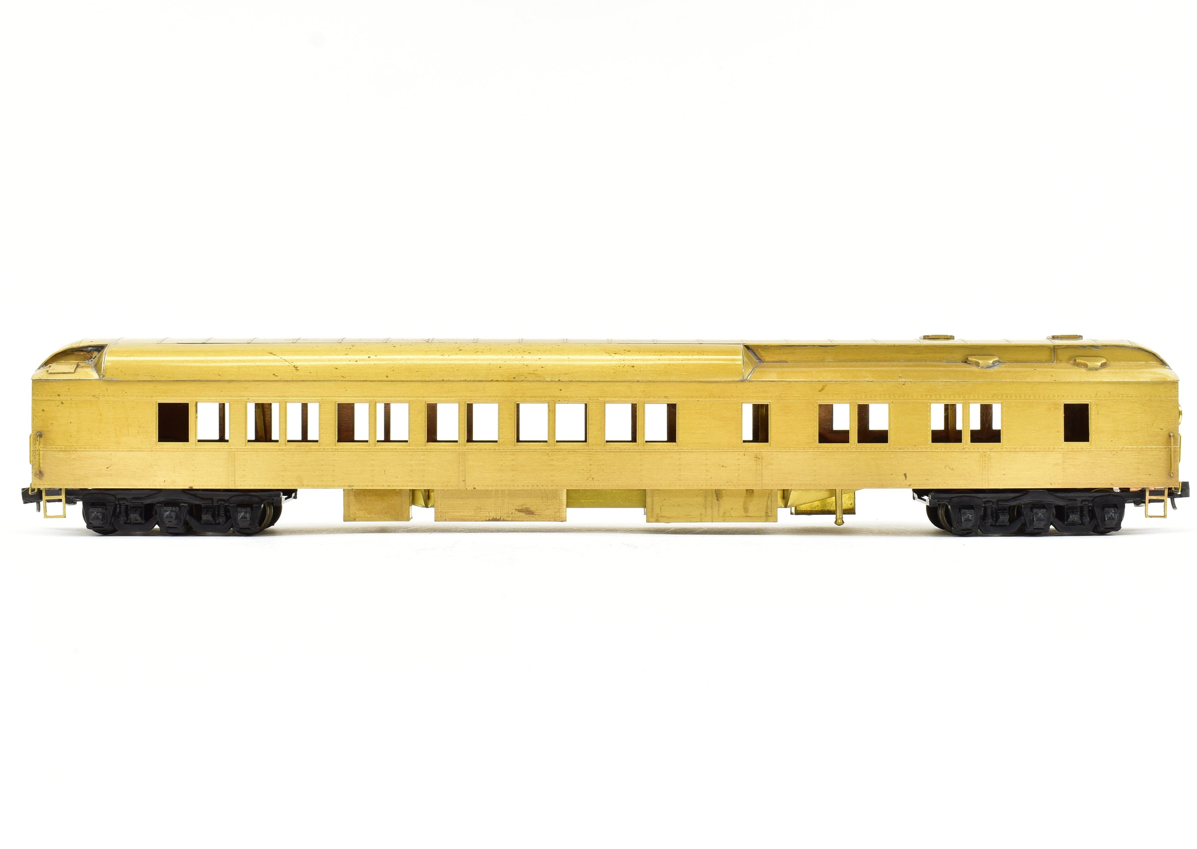 HO Scale Brass Lambert Heavyweight Diner with Central Valley Metal-Wheel Trucks