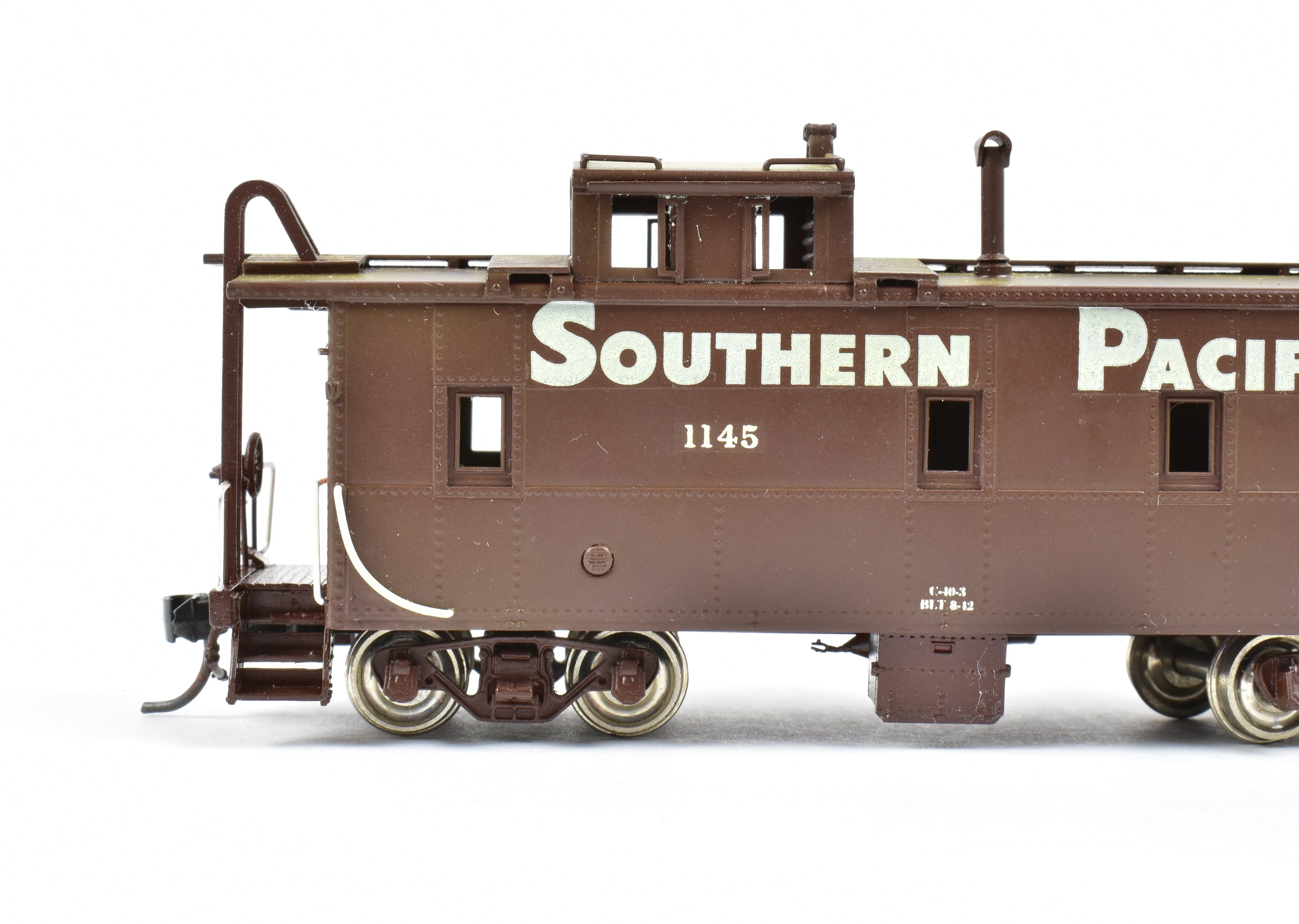 HO Scale Brass Pacific Fast Mail (PFM) - SKI SP - Southern Pacific Modern Era C - 40 - 3 Steel Caboose Custom Painted with Road Number 1145 for Model Trains