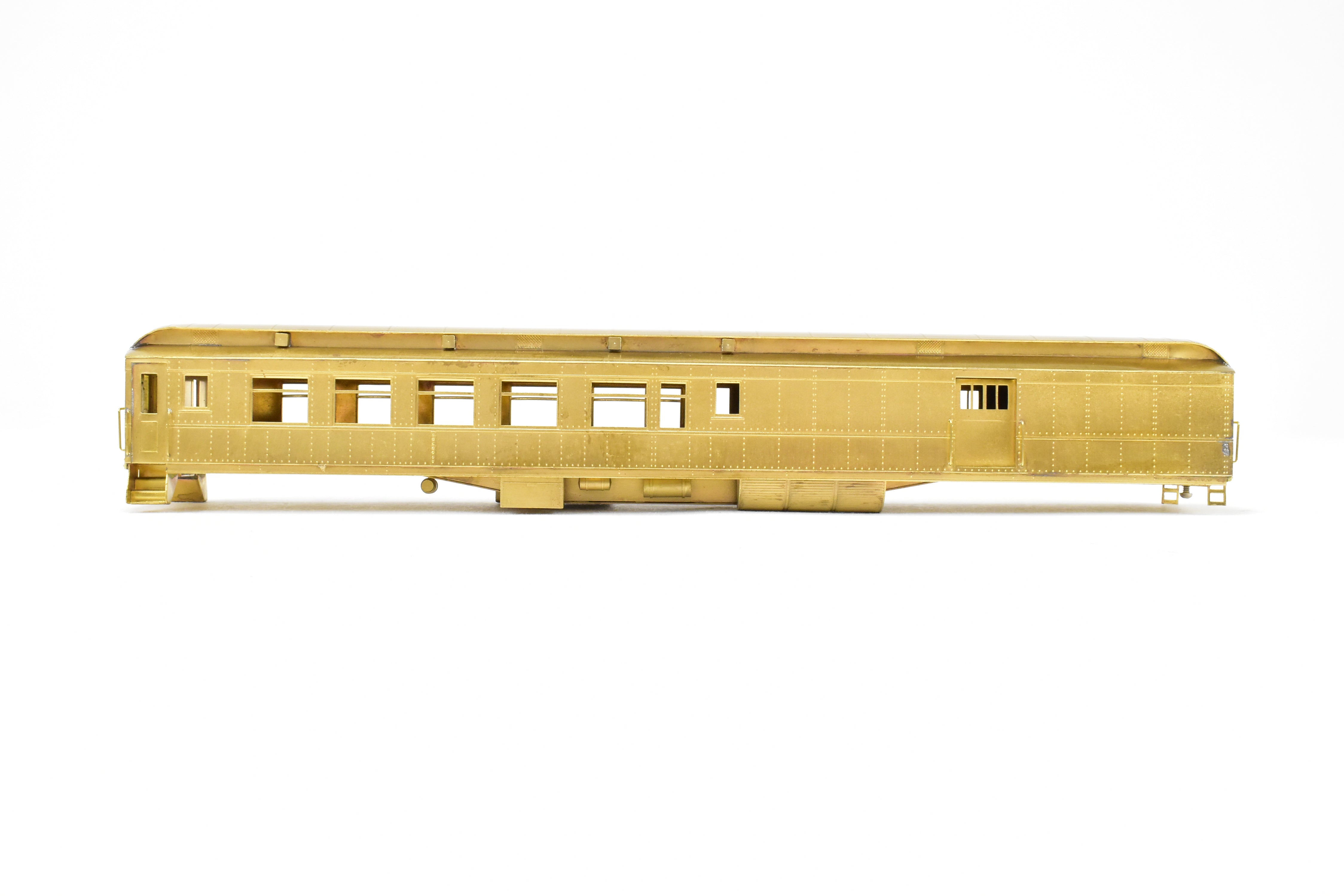 HO Scale Brass ATSF - Santa Fe Heavyweight Combine with Central Valley Trucks
