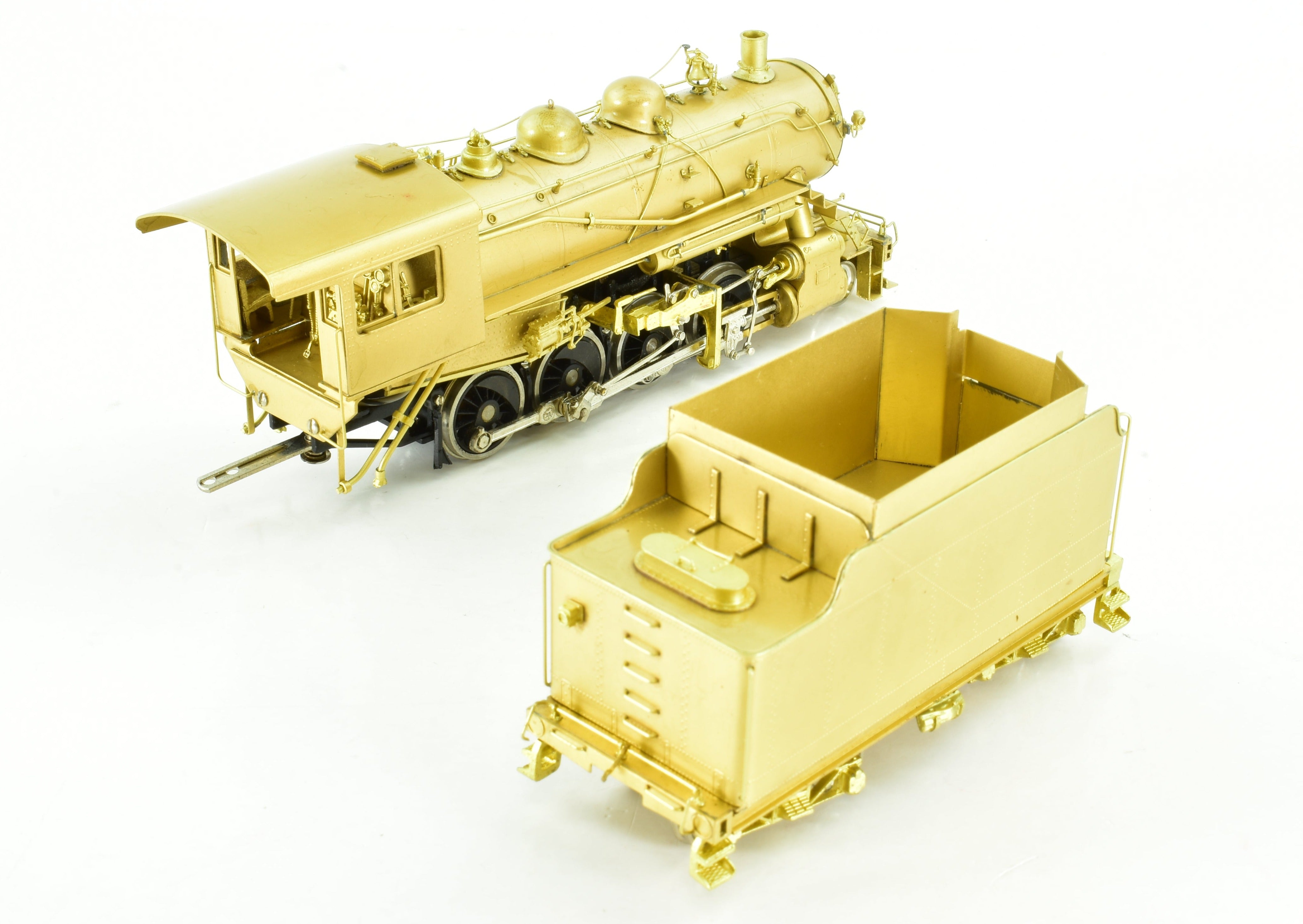HO Scale Brass Nickel - Plated NPP (Nickel Plate Products) New York Ontario & Western Class W - 2 2 - 8 - 0 Locomotive with Side - Mounted Air Pumps Model