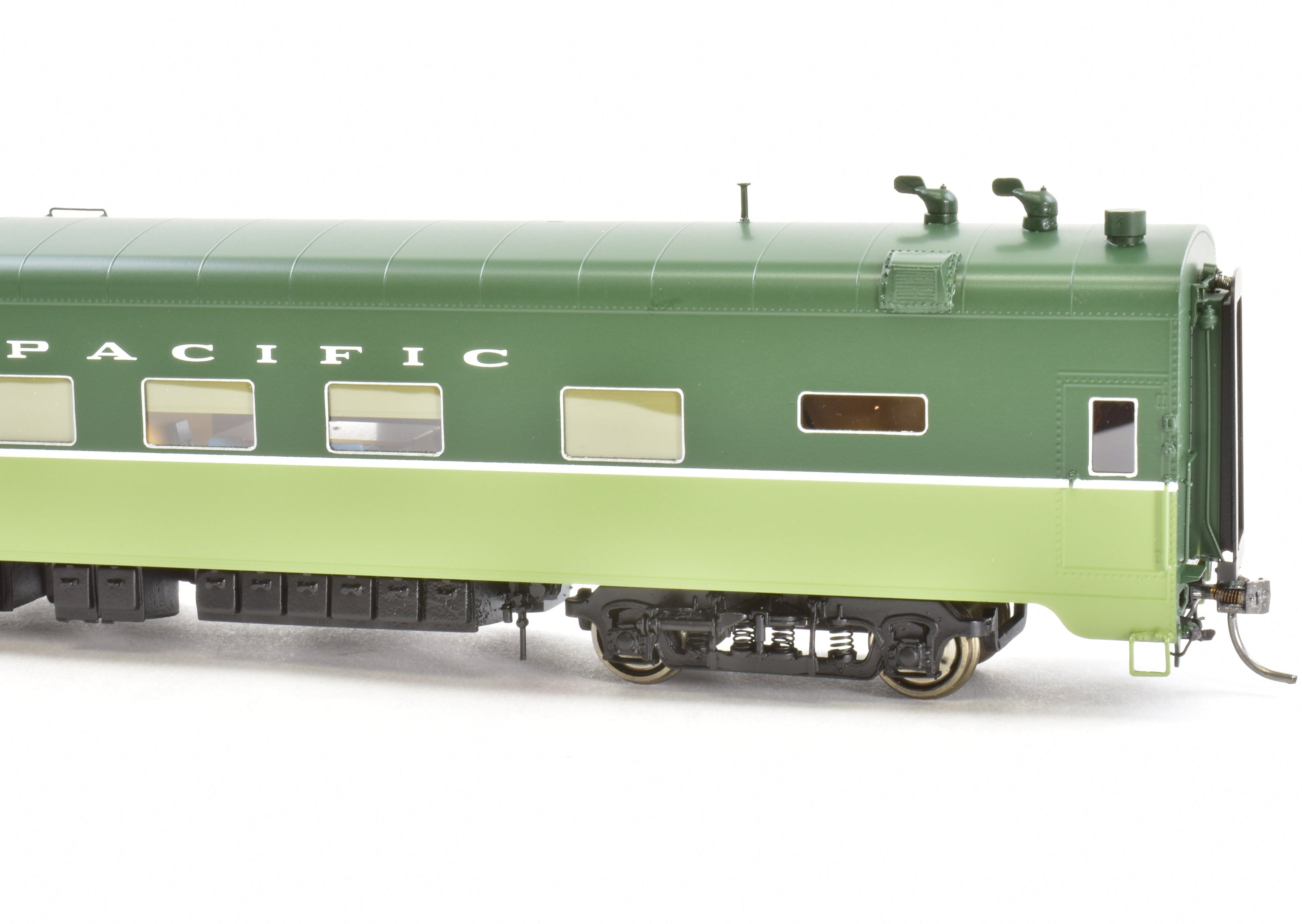High - Quality HO Scale Brass Business Car of North Bank Line and Northern Pacific, Factory - Painted from Yakima River Factory
