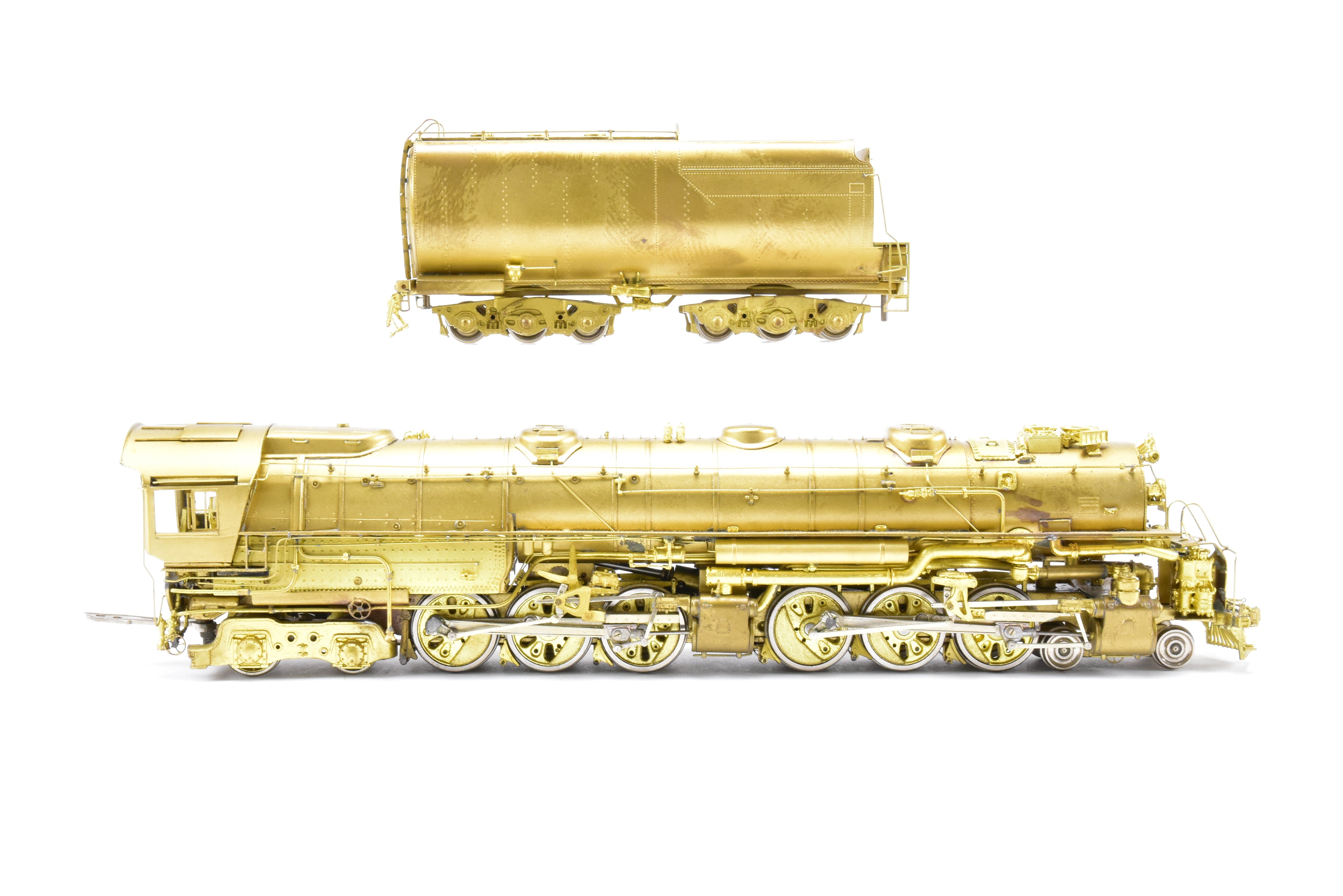 HO Union Pacific 3900 Class 4-6-6-4 Challenger Coal Version by Brass Key Imports