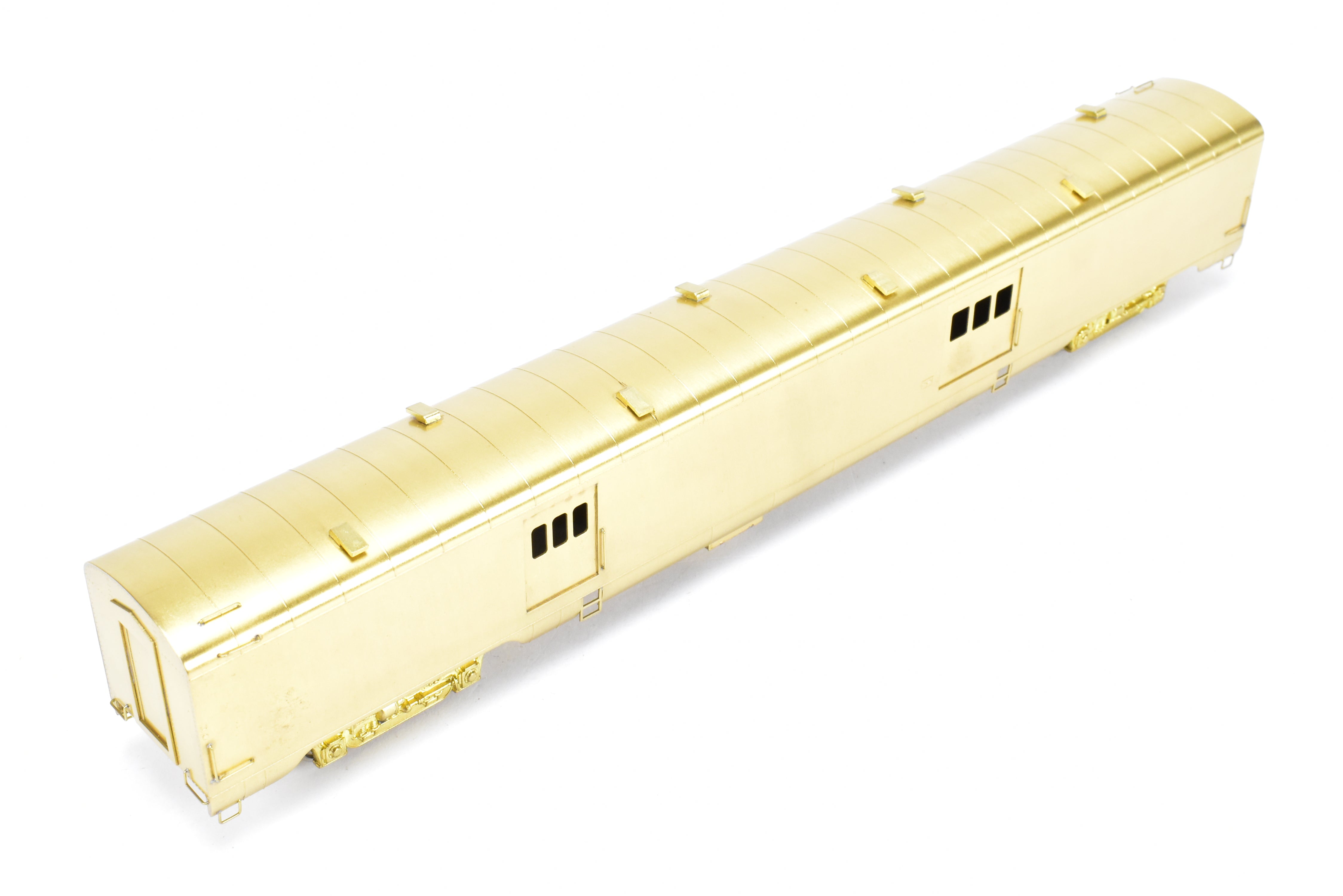HO Brass Oriental Limited #400 Water Baggage Car with Skirts for North Coast Limited