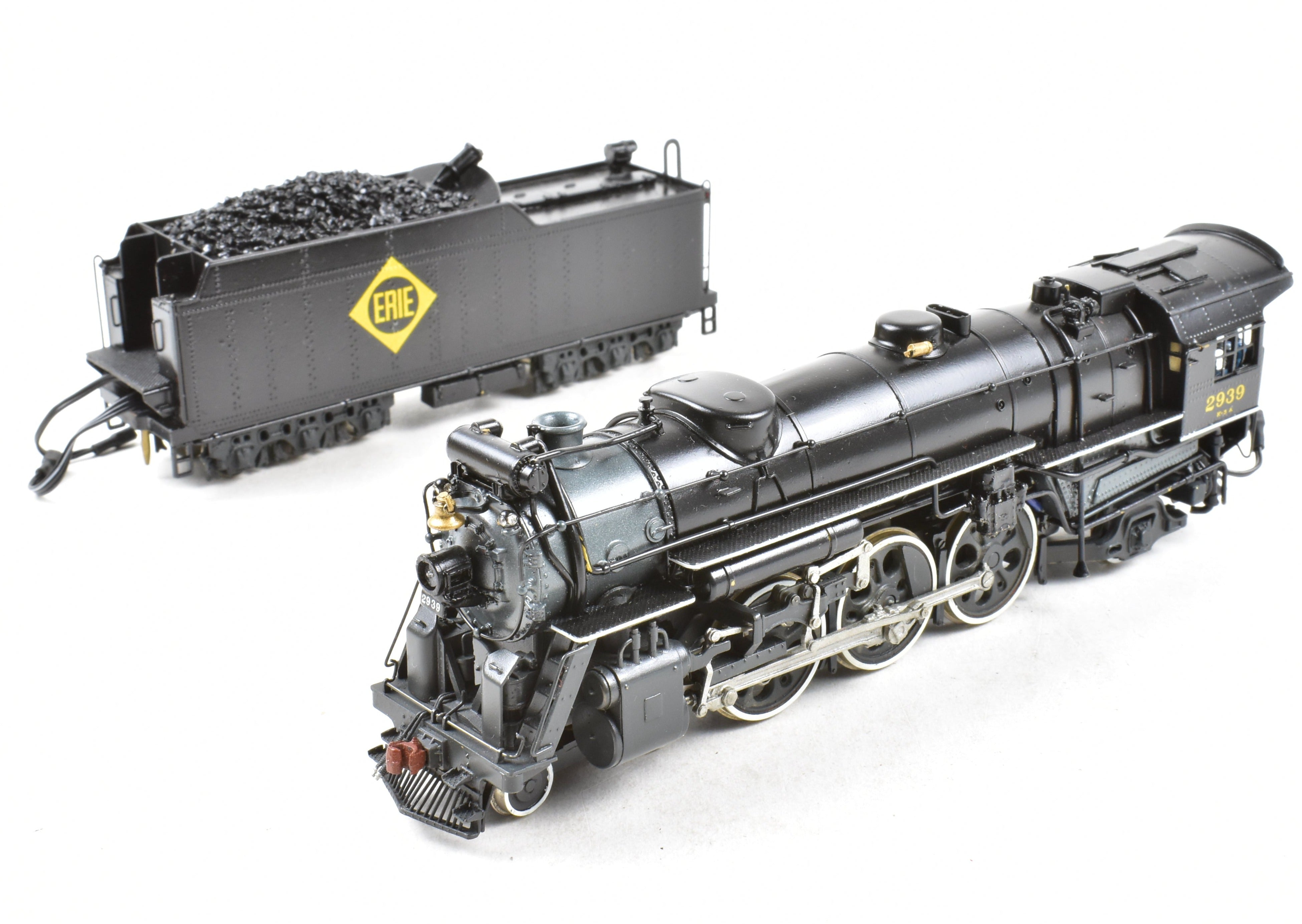 HO Scale Brass Max Gray Erie Railroad K-5 4-6-2 Pacific Steam Locomotive Model Custom Painted with SoundTraxx Econami DCC and Sound System
