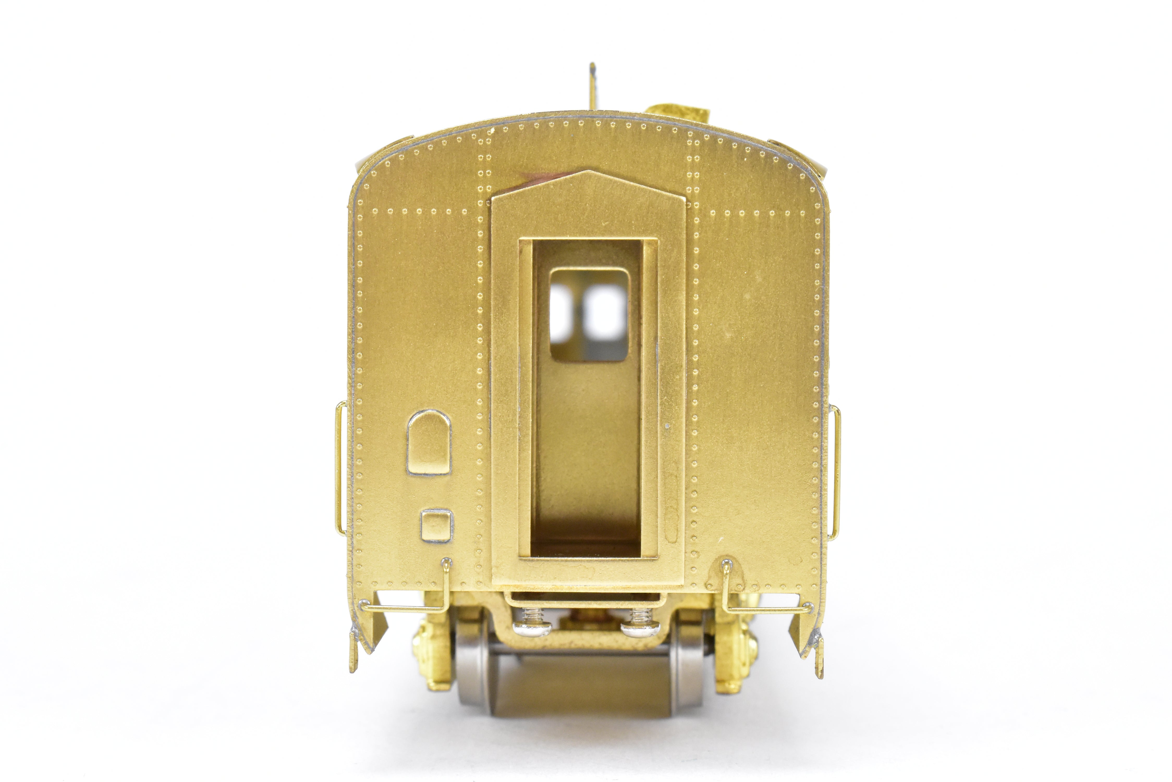 HO Scale Brass Model Train - Oriental Limited NP - Northern Pacific North Coast Limited Buffet Lounge Observation Car 390 with Skirts