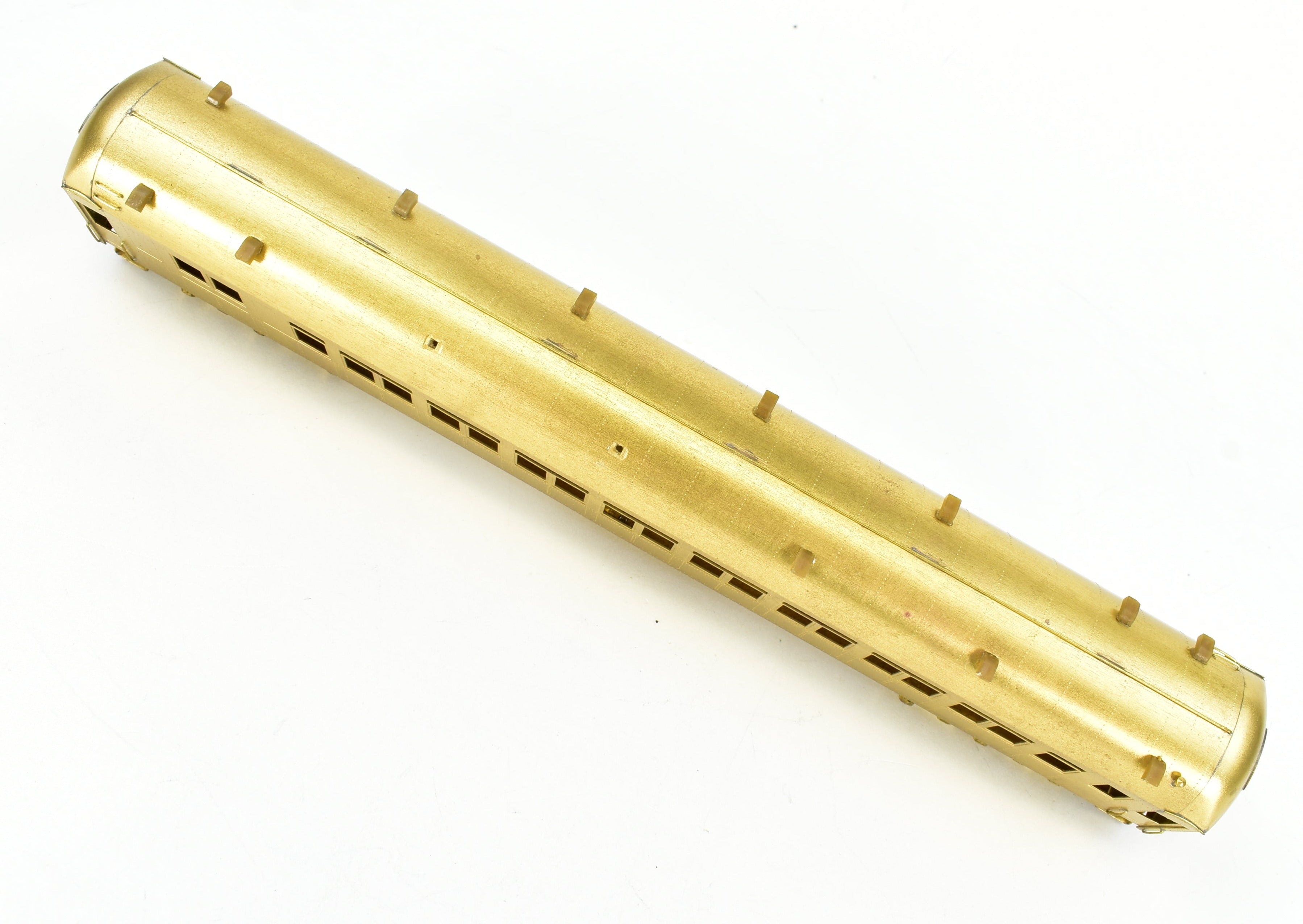 HO Scale Brass Soho Southern Pacific 79' Unpainted Lounge Car Model