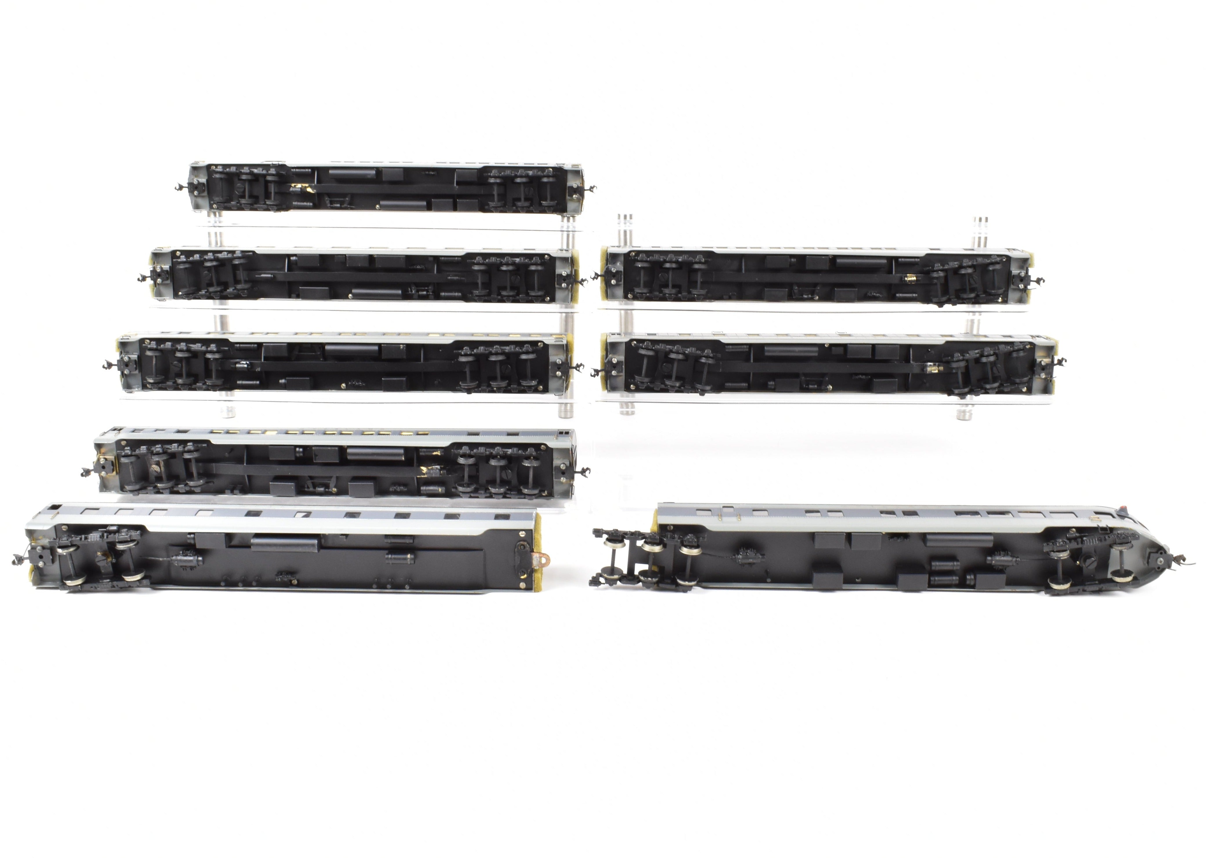 HO Scale Brass Model Train Set - Oriental Limited SP/UP/C&NW UP Union Pacific The Forty Niner 8-Car Set in Two-Tone Gray with Overland Lettering