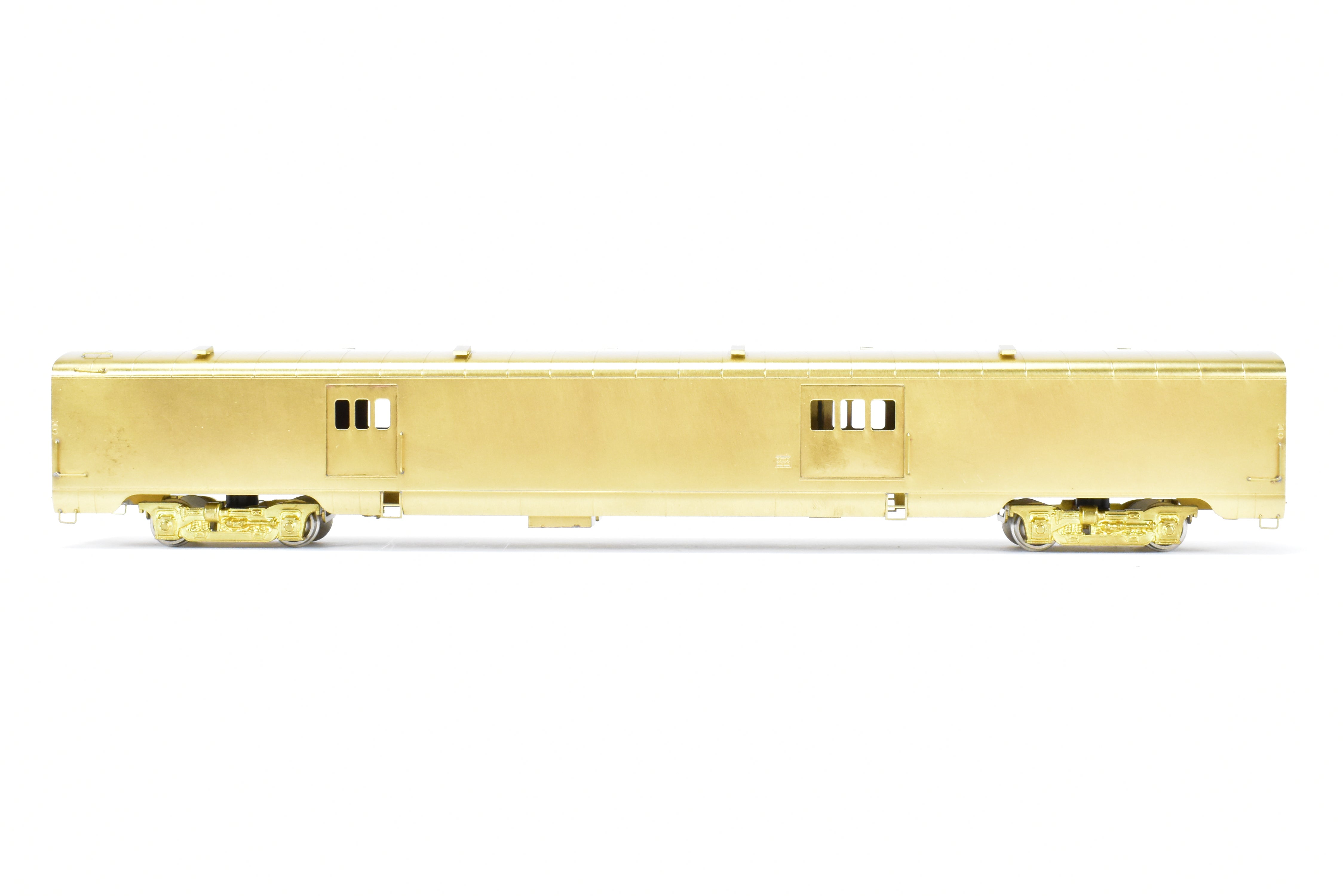 HO Brass Oriental Limited #400 Water Baggage Car with Skirts for North Coast Limited