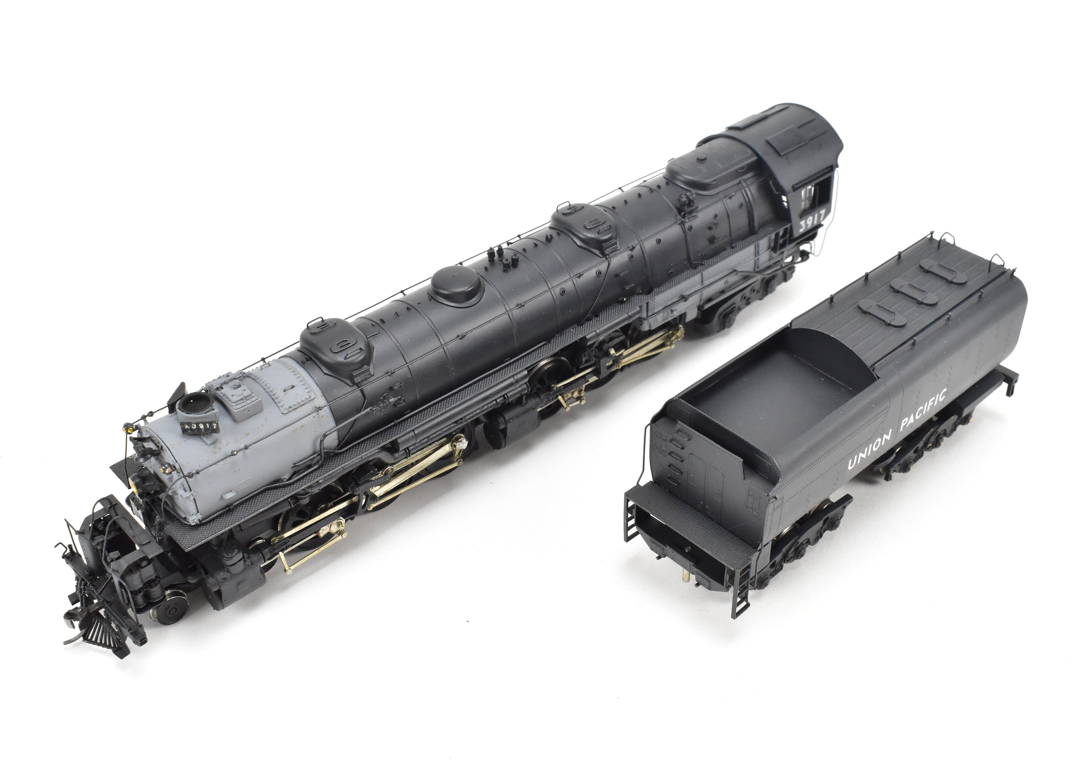 HO Scale Brass Model Train Key Imports UP - Union Pacific 3900 Class 4-6-6-4 Challenger Early Coal Version Locomotive with Custom Paint and Number CP #3917