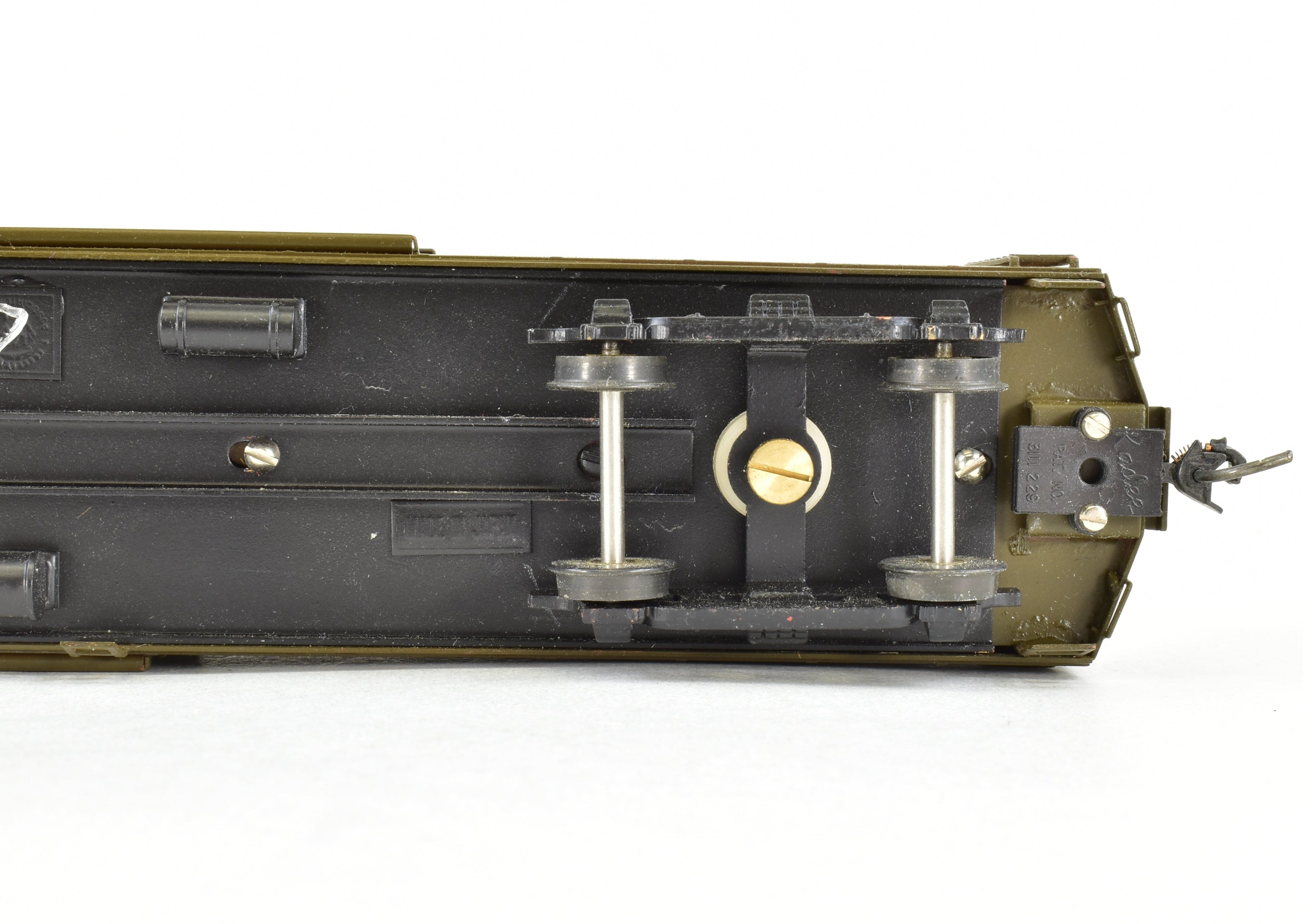 High - Quality HO Scale Brass Lambert Railway Express Agency ATSF Santa Fe Express Reefer with Custom Painted Finish