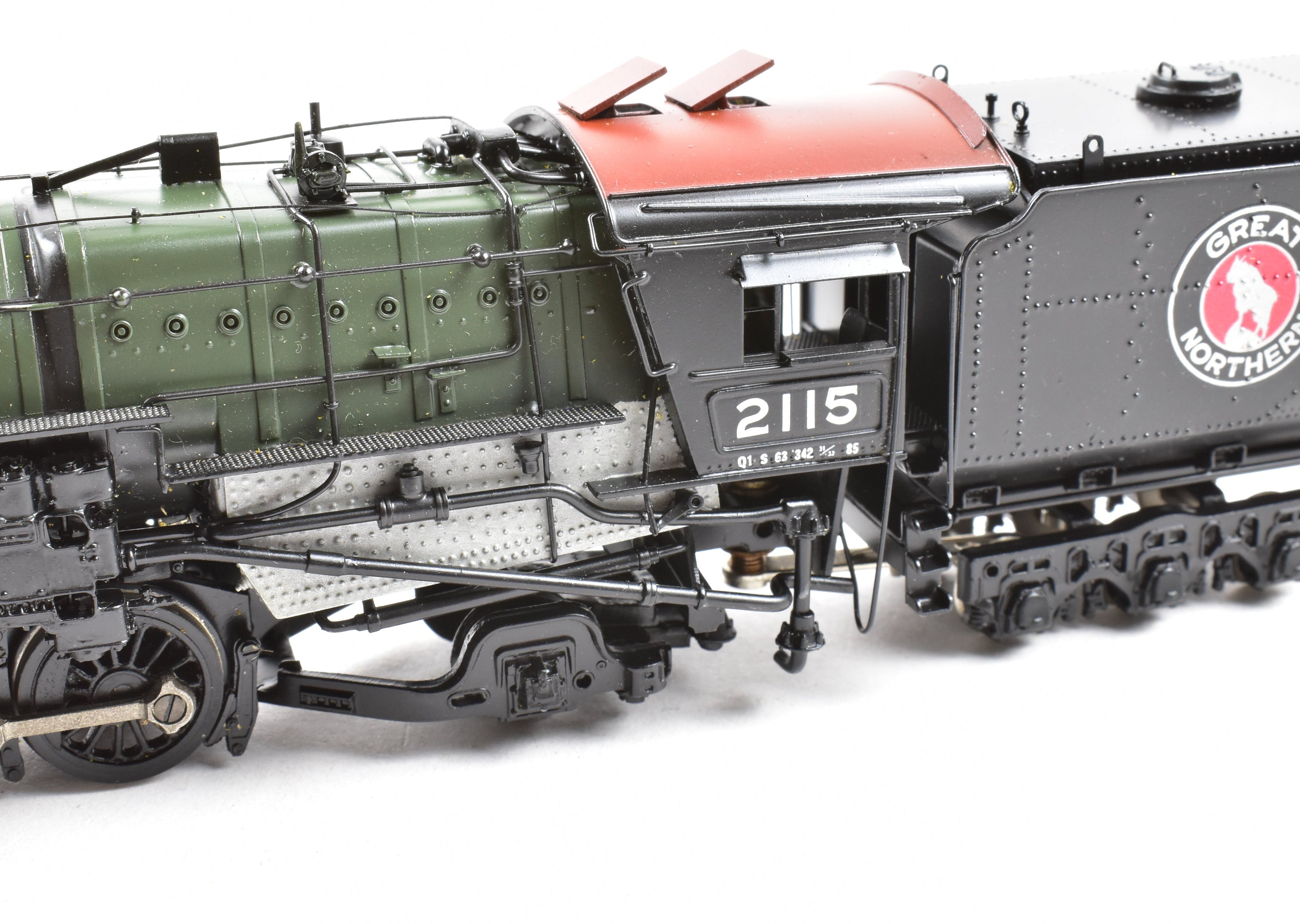 High - Quality HO Scale Brass PFM - Tenshodo Great Northern Class Q - 1 2 - 10 - 2 Model Train with Custom - Painted Glacier Park Design