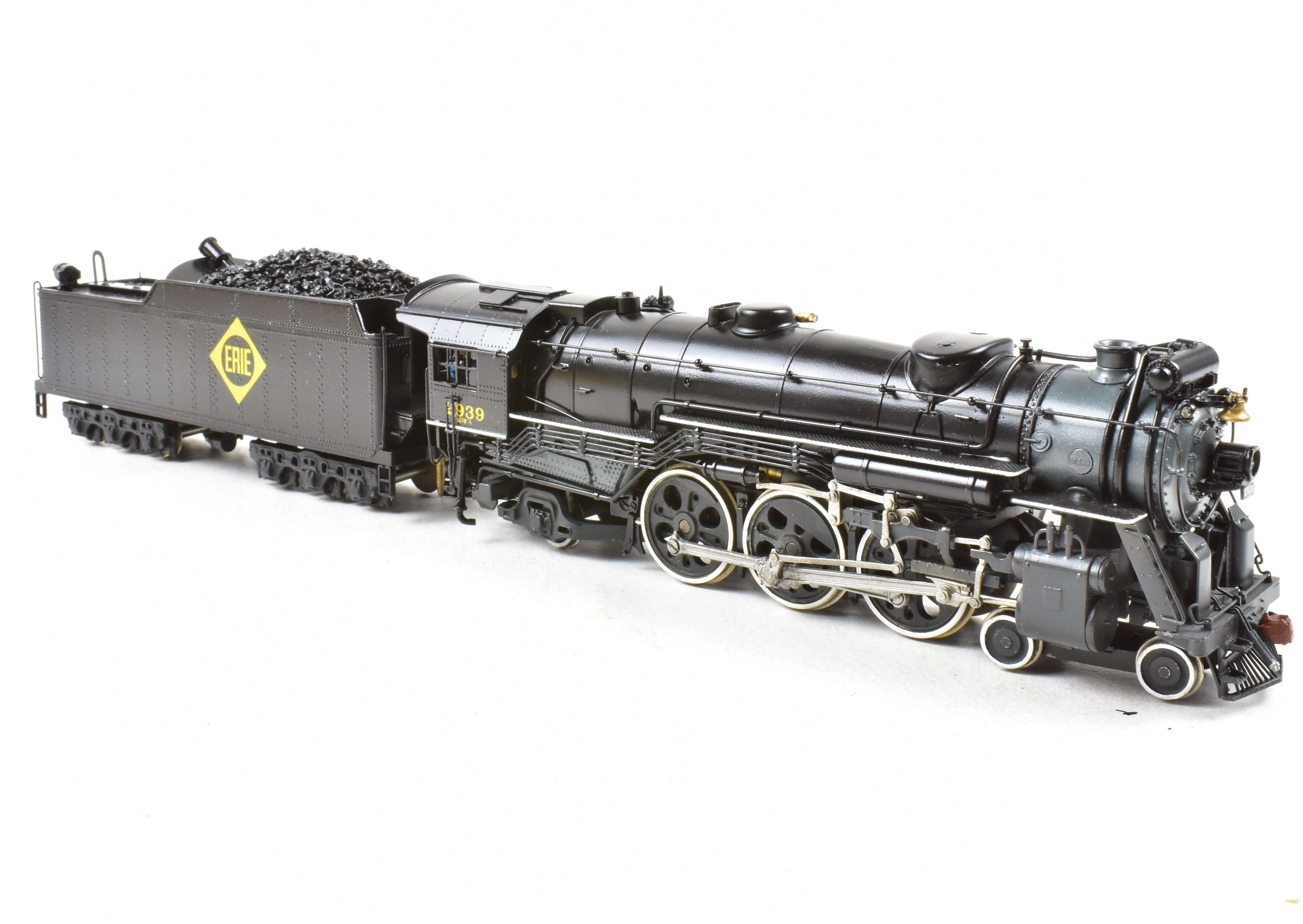 HO Scale Brass Max Gray Erie Railroad K-5 4-6-2 Pacific Steam Locomotive Model Custom Painted with SoundTraxx Econami DCC and Sound System
