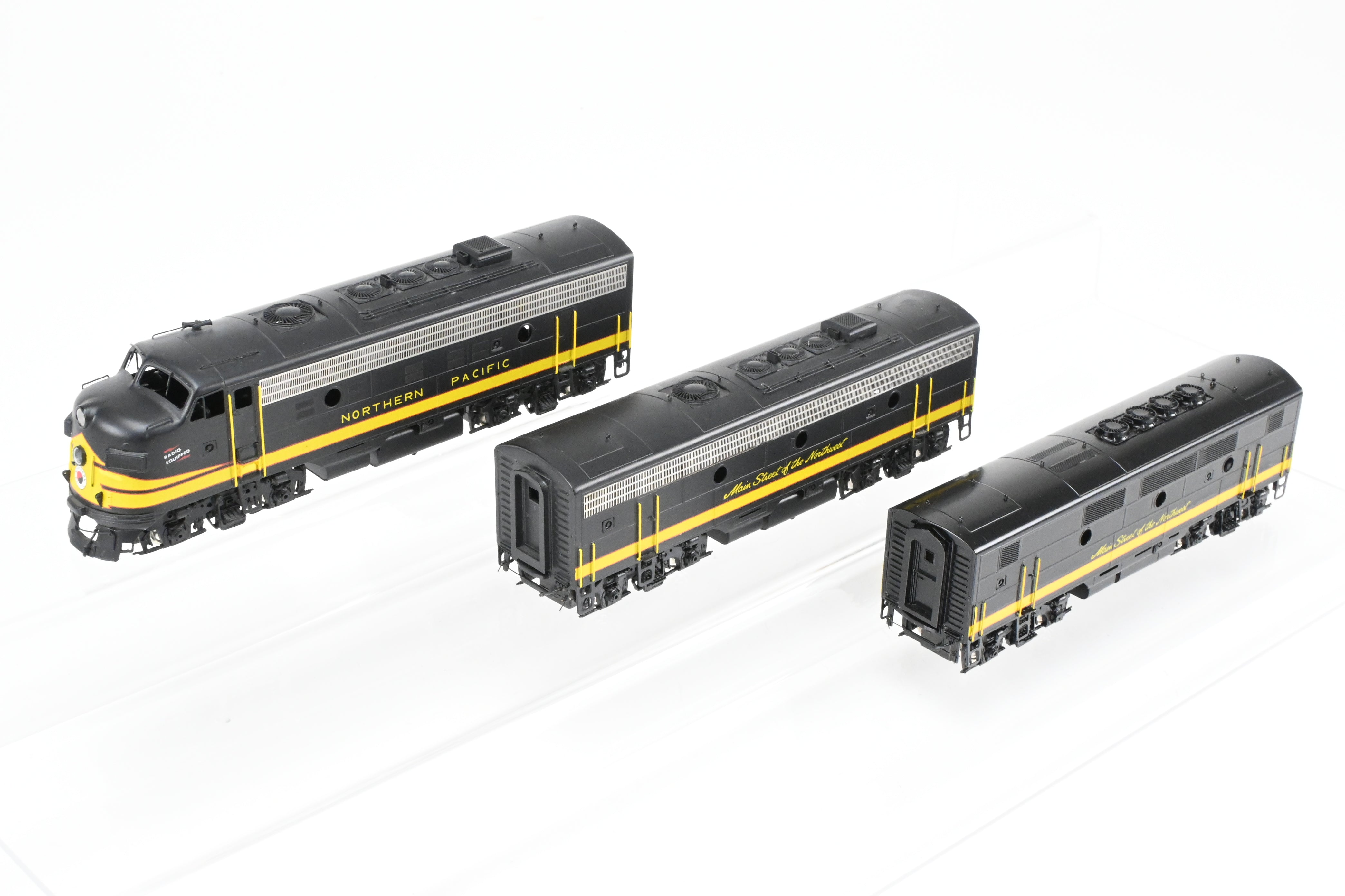 HO Scale Brass Model Train Set - Northern Pacific EMD F9A/F9B/F3B Set in Freight Scheme by Oriental Limited