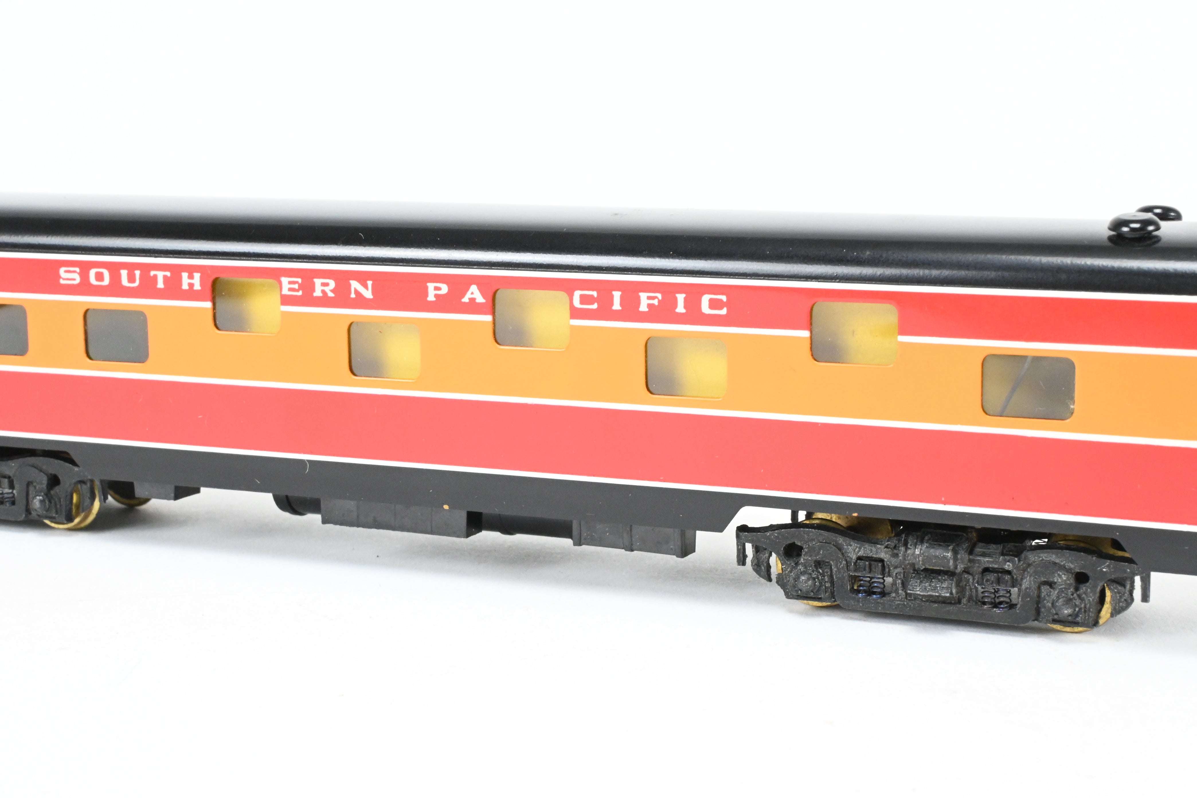HO Scale Brass Passenger Car Model - Tenshodo SP Southern Pacific Sleeper Flush Side Factory - Painted Daylight Design