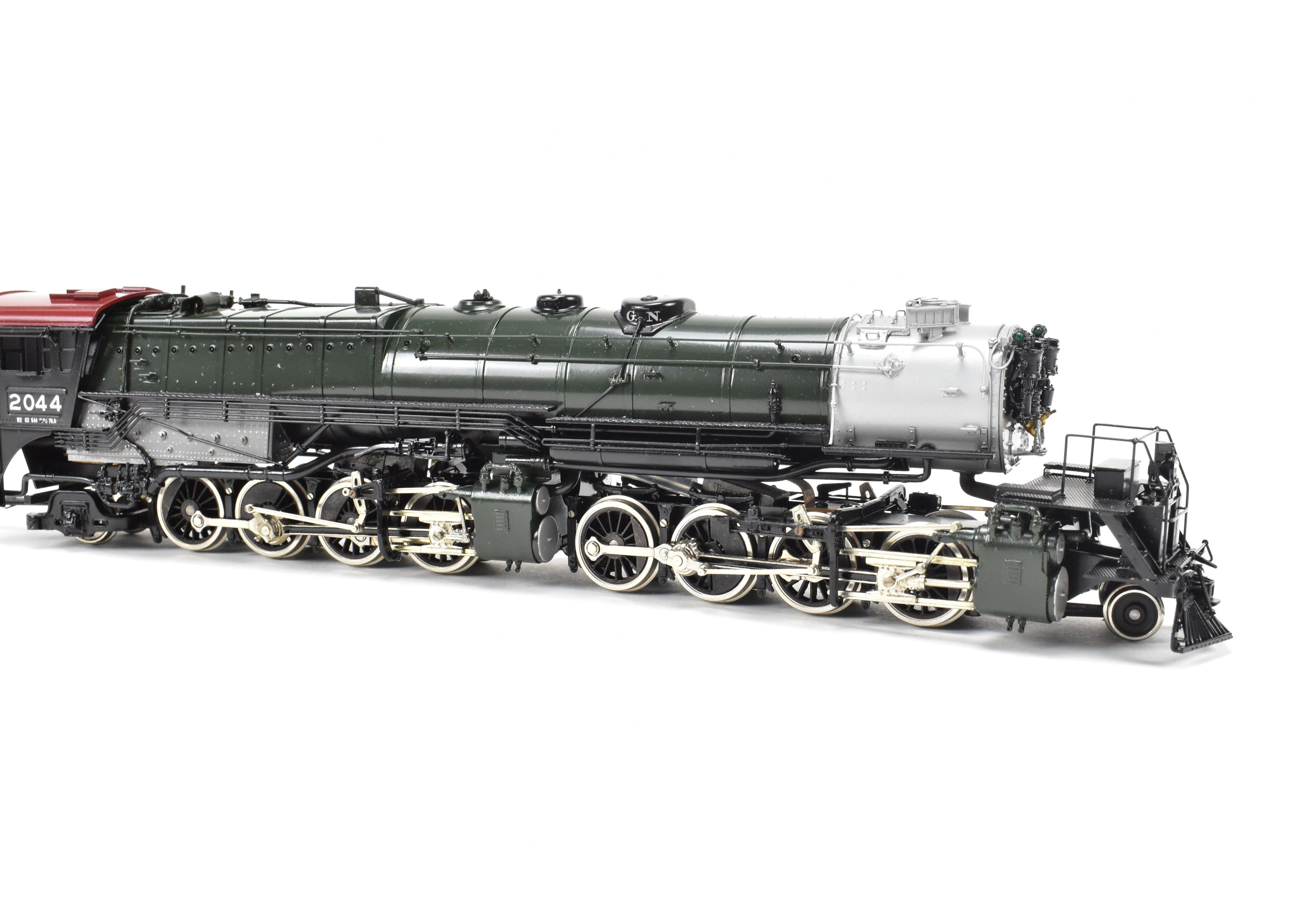 1980 HO Brass PFM - Tenshodo Great Northern 2-8-8-2 Class R-2 FP No. 2044 Model
