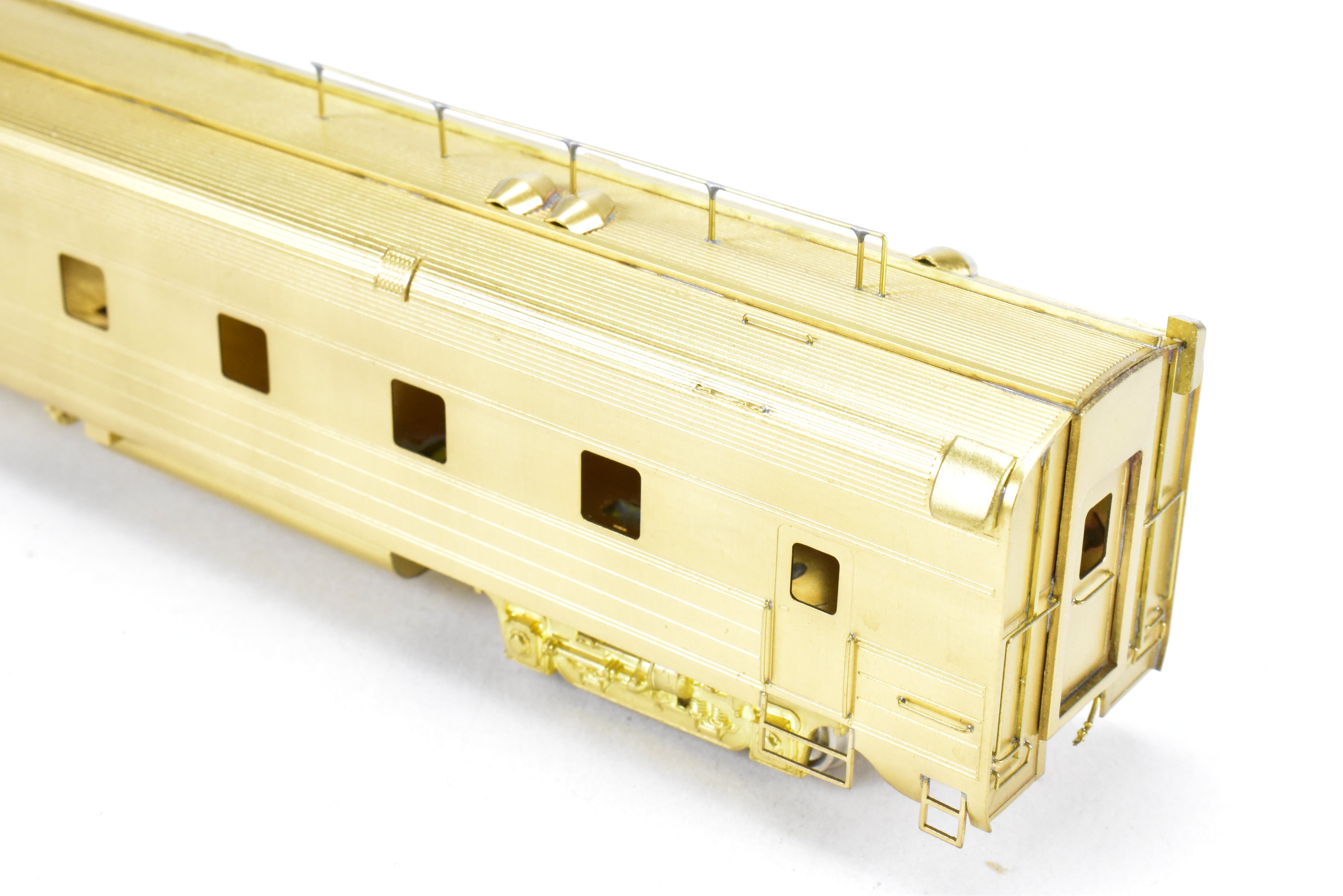HO Scale Brass Model of Oriental Limited's Northern Pacific North Coast Limited Budd Diner Cars (Numbers 459 - 463)