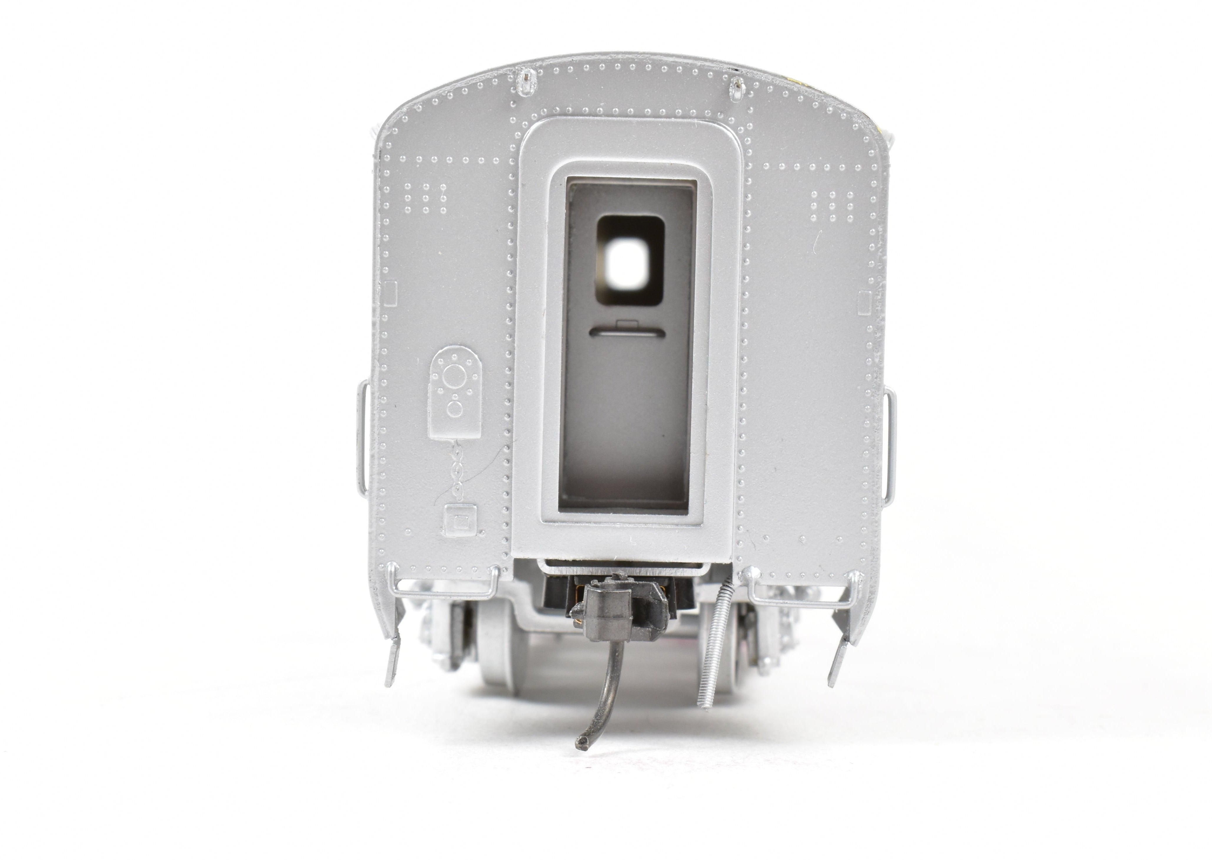 HO Scale Brass Model Train - Soho ATSF Santa Fe Indian Series 11 DB Sleeper with Custom Finished Indian Arrow Design