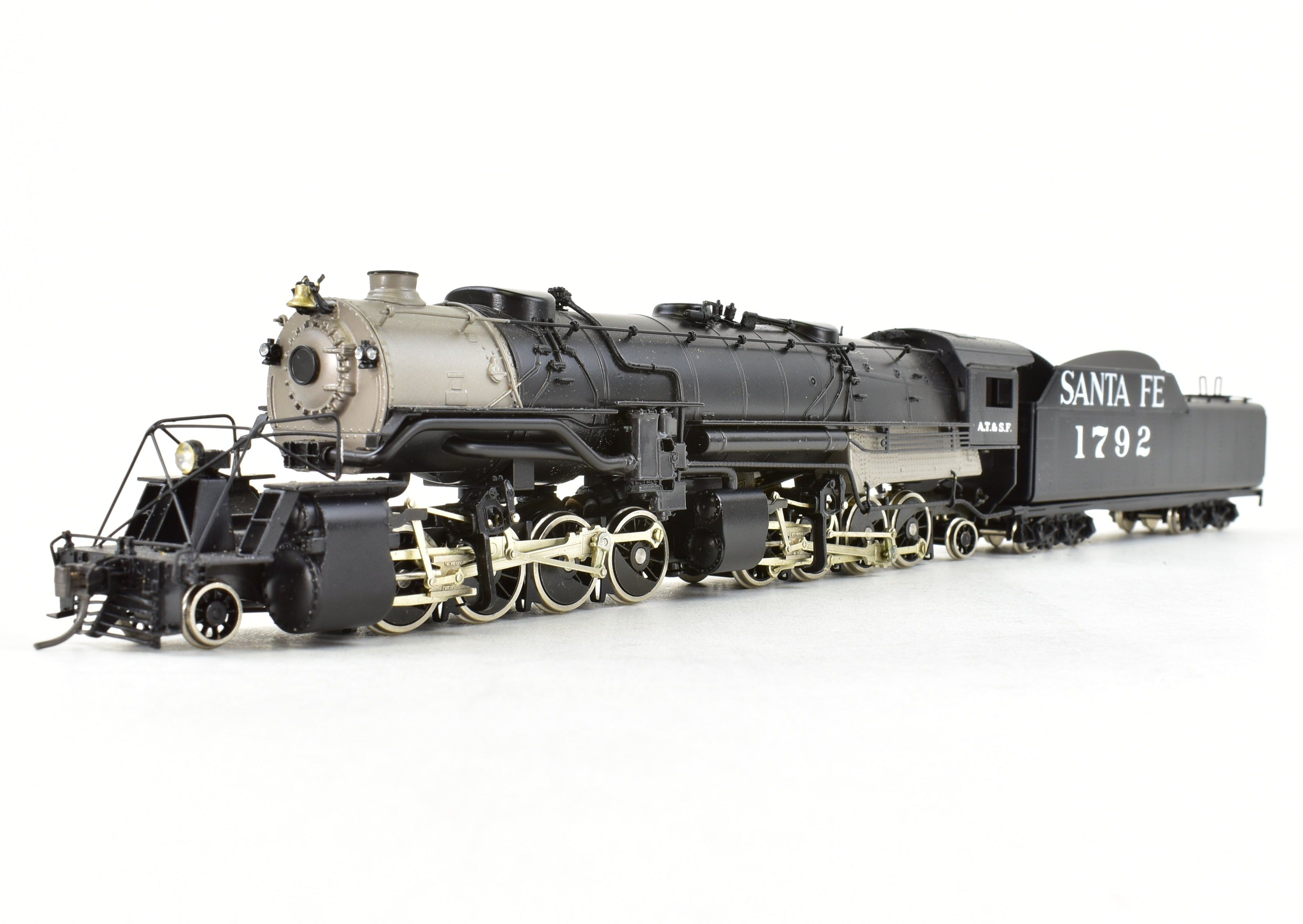 HO Scale Brass ATSF - Santa Fe USRA 2-8-8-2 Mallet Factory-Painted Powerhouse Model