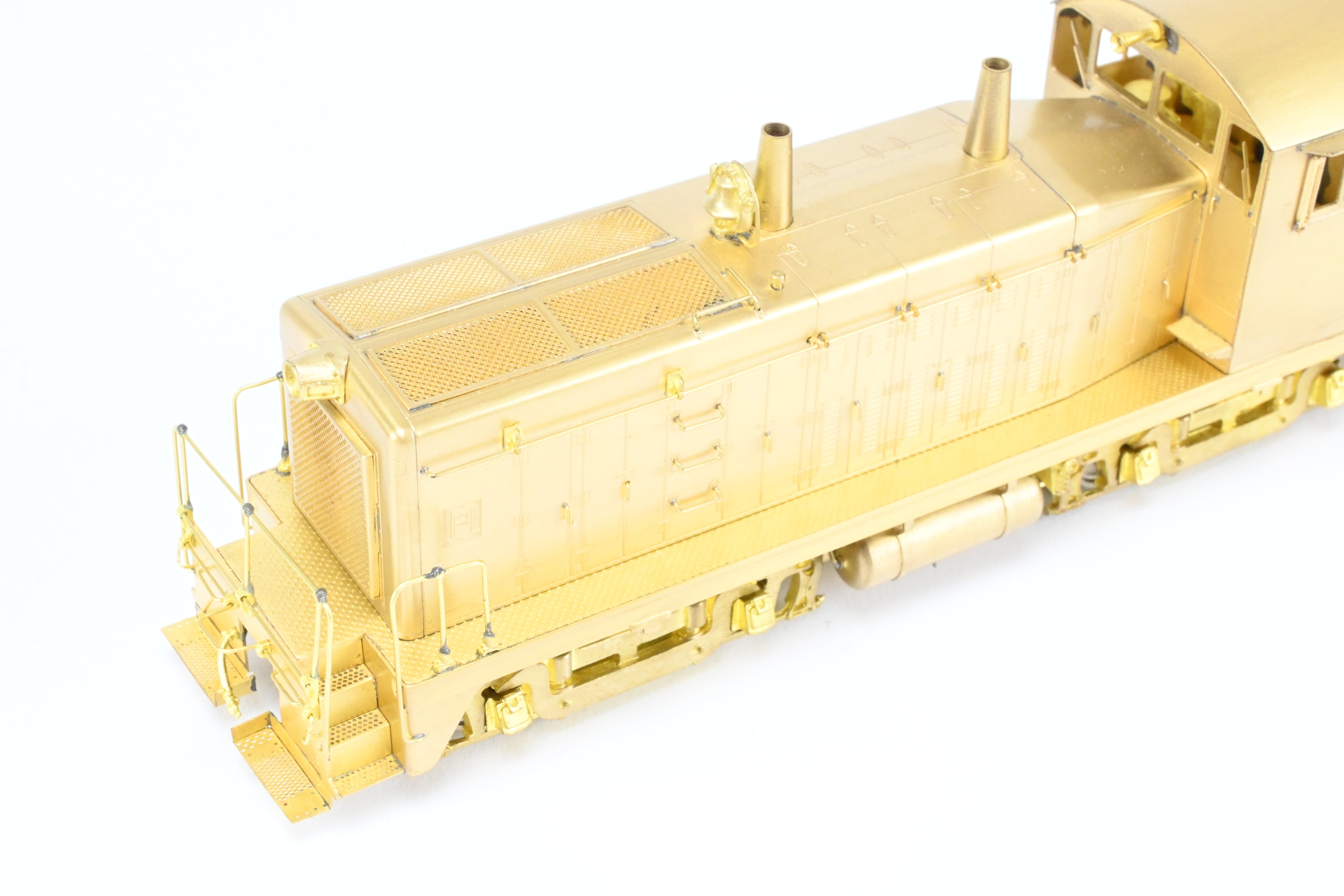 HO Brass Oriental Limited EMD SW-7 1200HP Phase II Switcher Model